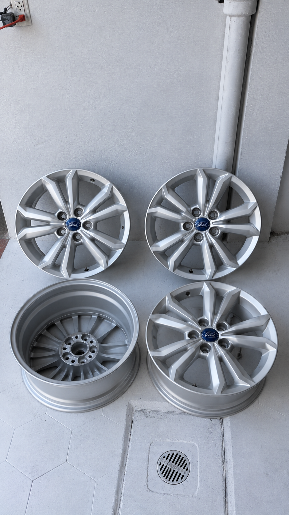 4 Rines 16” Ford Mustang, Ranger y Explorer – 5×114