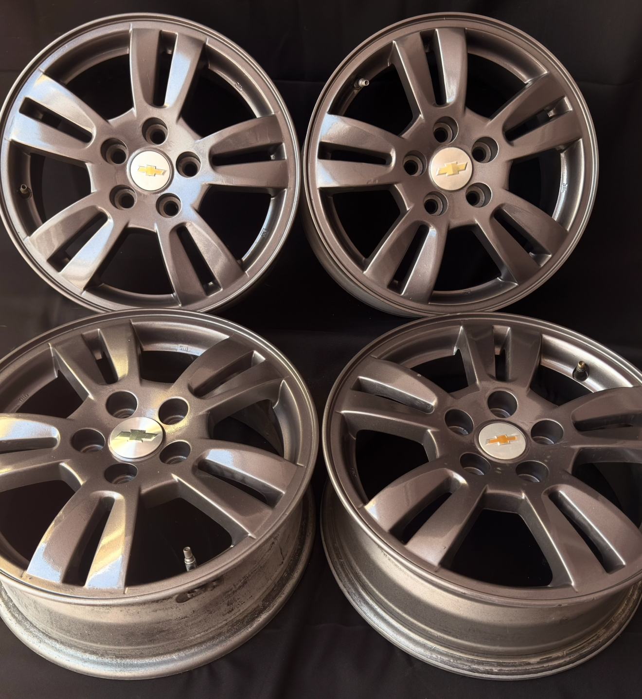4 rines 15 pulgadas Chevrolet Trax Cavalier Onix Sonic originales 5x105