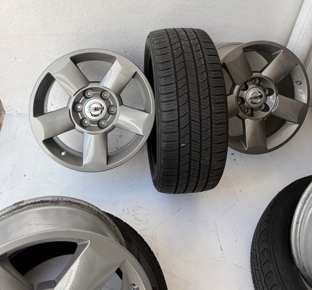 4 Rines y 4 Llantas 18” Nissan D21 Estacas 6x139