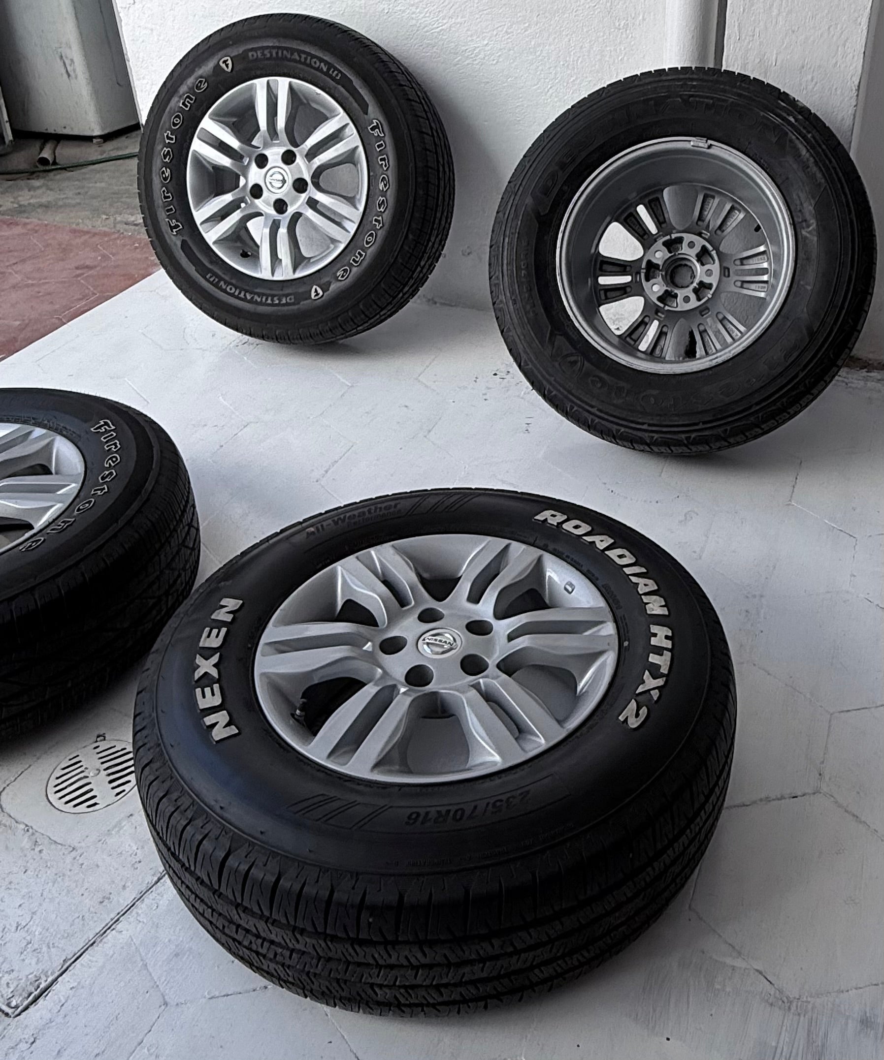 4 Rines con llantas 16” Nissan X-Trail, Rogue, Altima y Maxima – 5×114