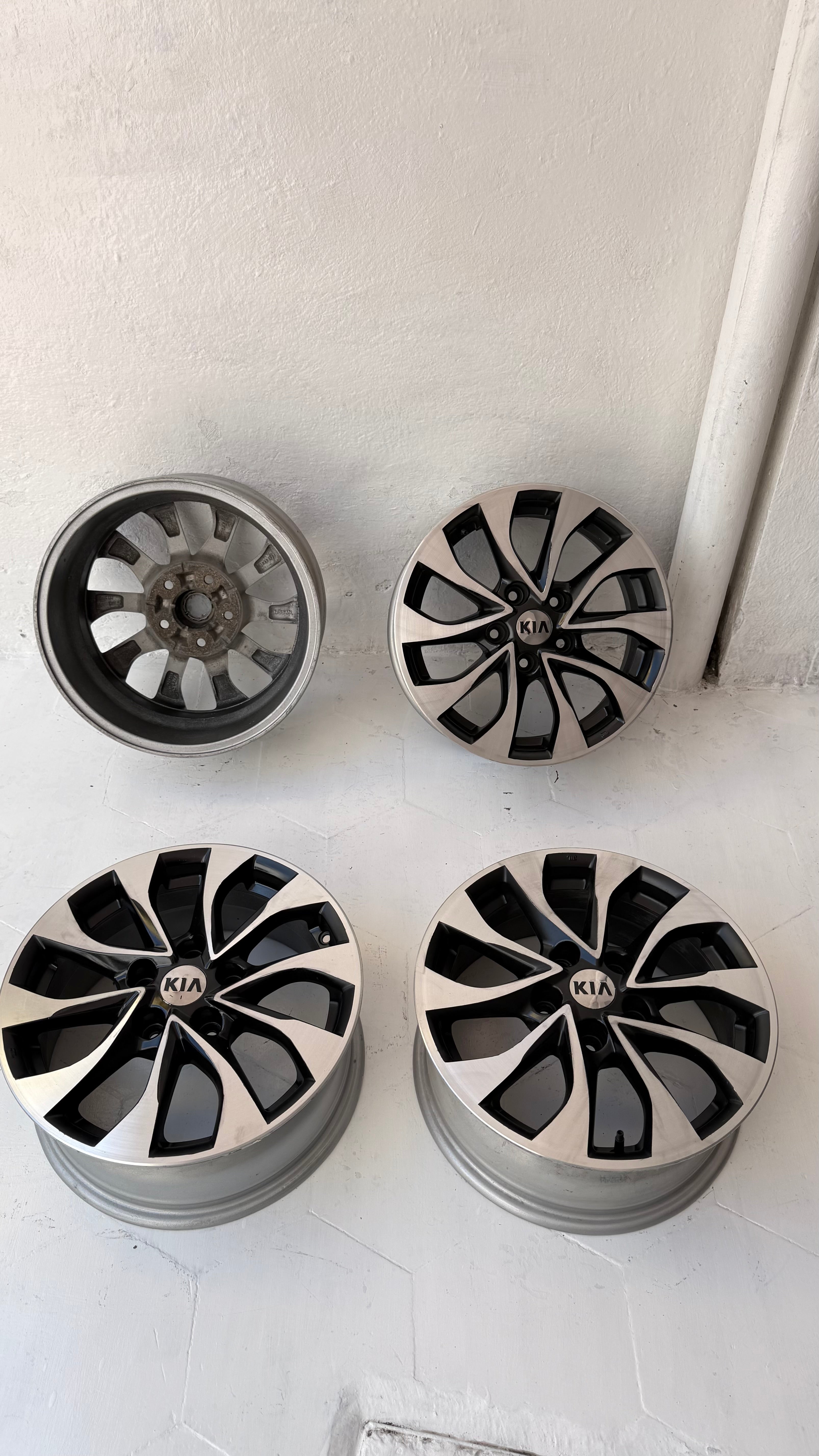 4 Rines 16” Kia Forte, Optima y Sportage Originales Seminuevos 5x114