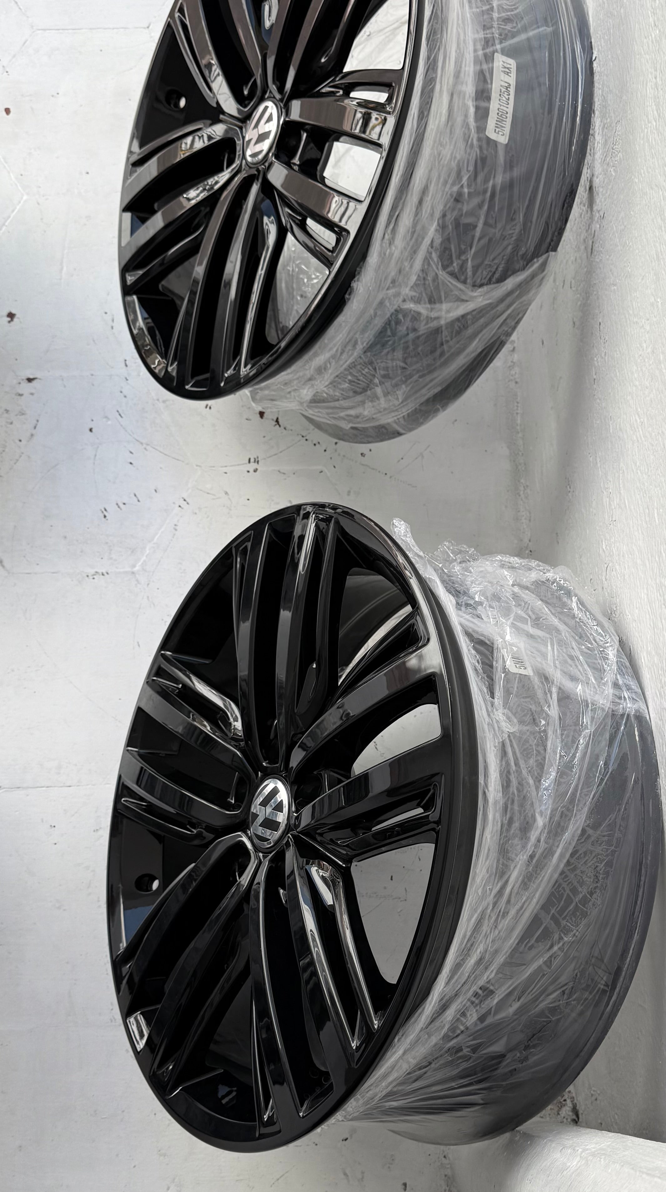 4 Rines Nuevos 19” Volkswagen Tiguan, Taos, Jetta MK7 y Jetta MK6 5X114
