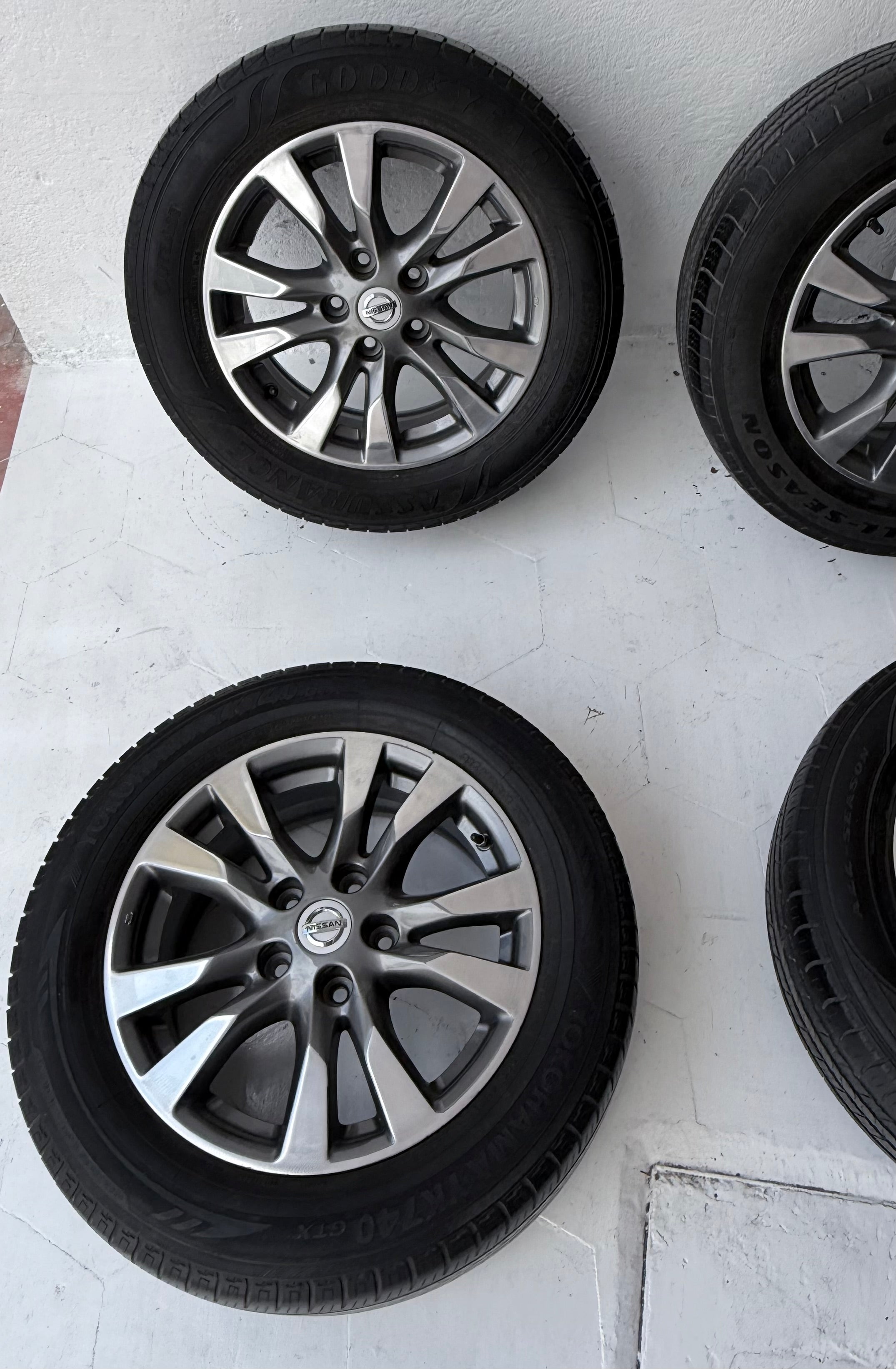 4 Rines con llantas 16” Nissan Sentra, X-Trail y Altima – 5×114