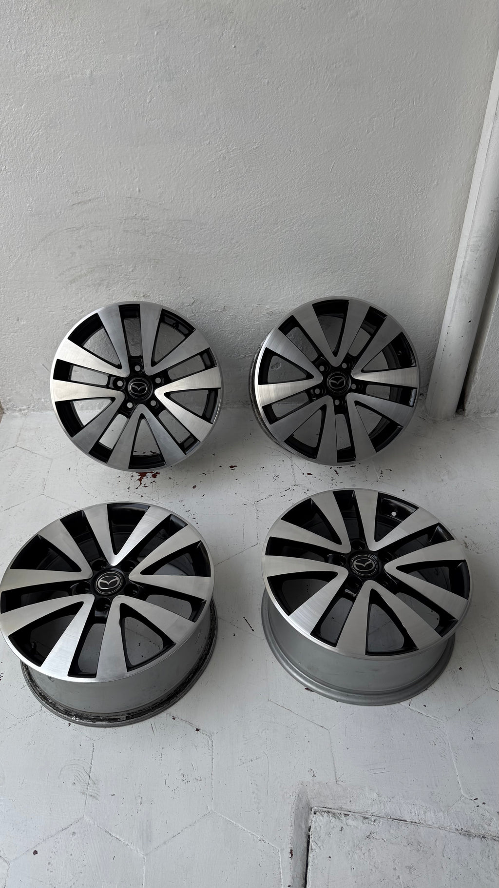 4 Rines 17” Mazda – 5×114