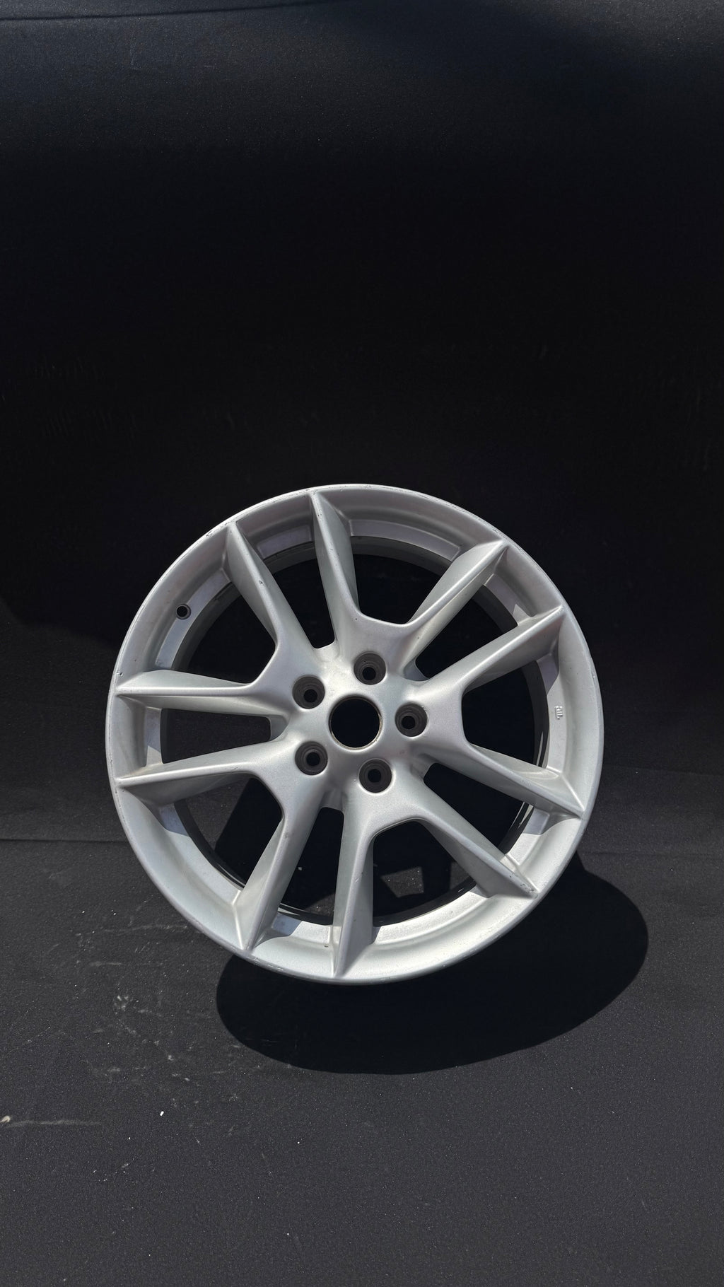 1 Rin 18” Nissan Altima y Maxima – 5×114