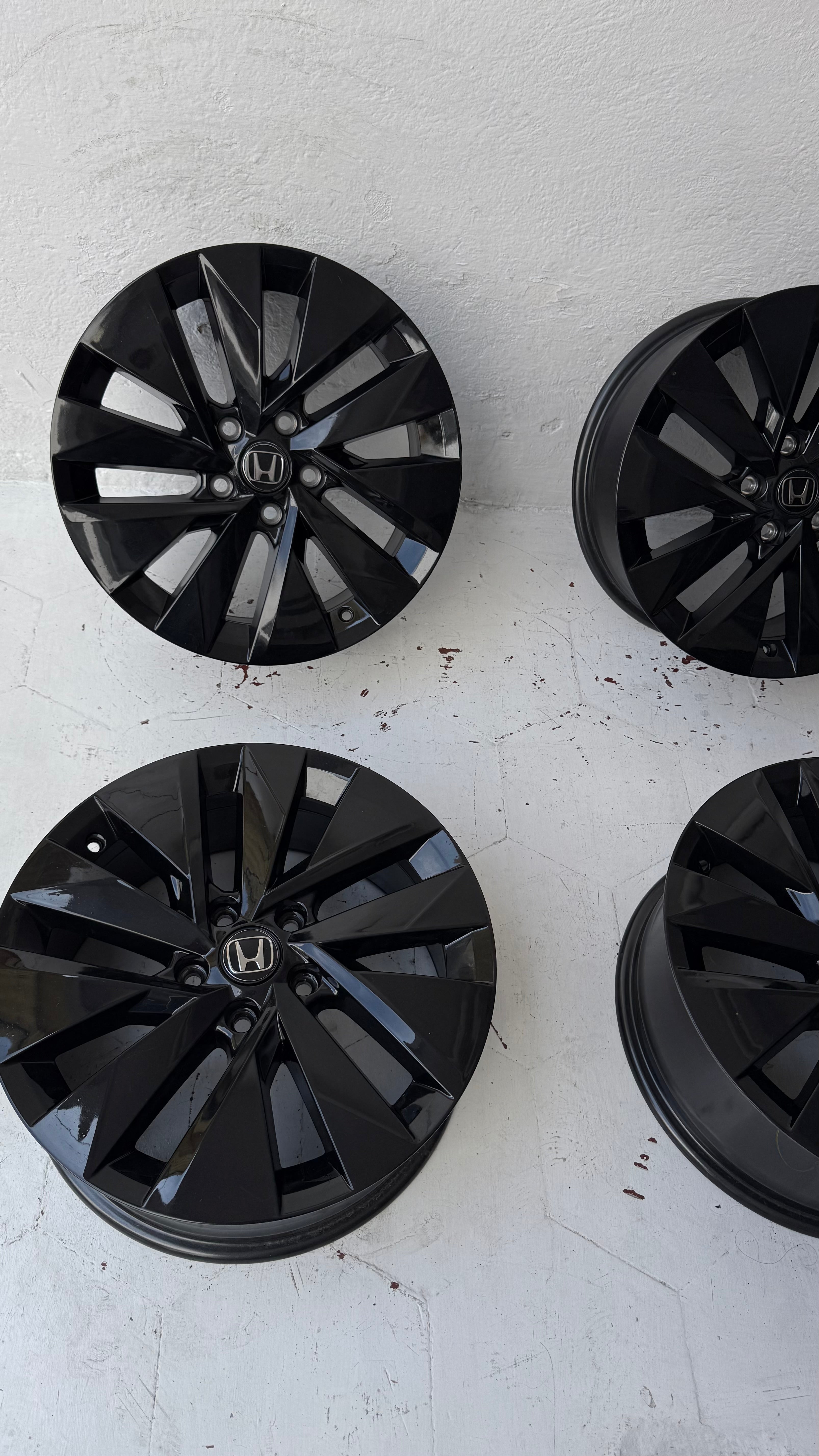 4 Rines 17” Honda – 5×114