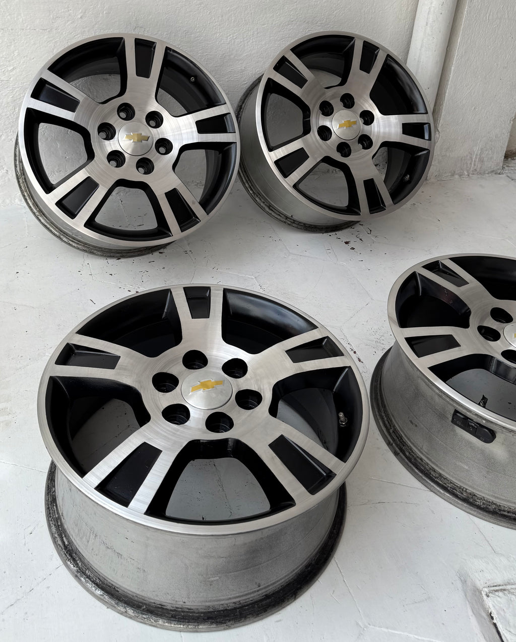 4 Rines Seminuevos 18” Chevrolet Silverado, GMC Sierra, Suburban, Express Van y Tahoe – 6×139