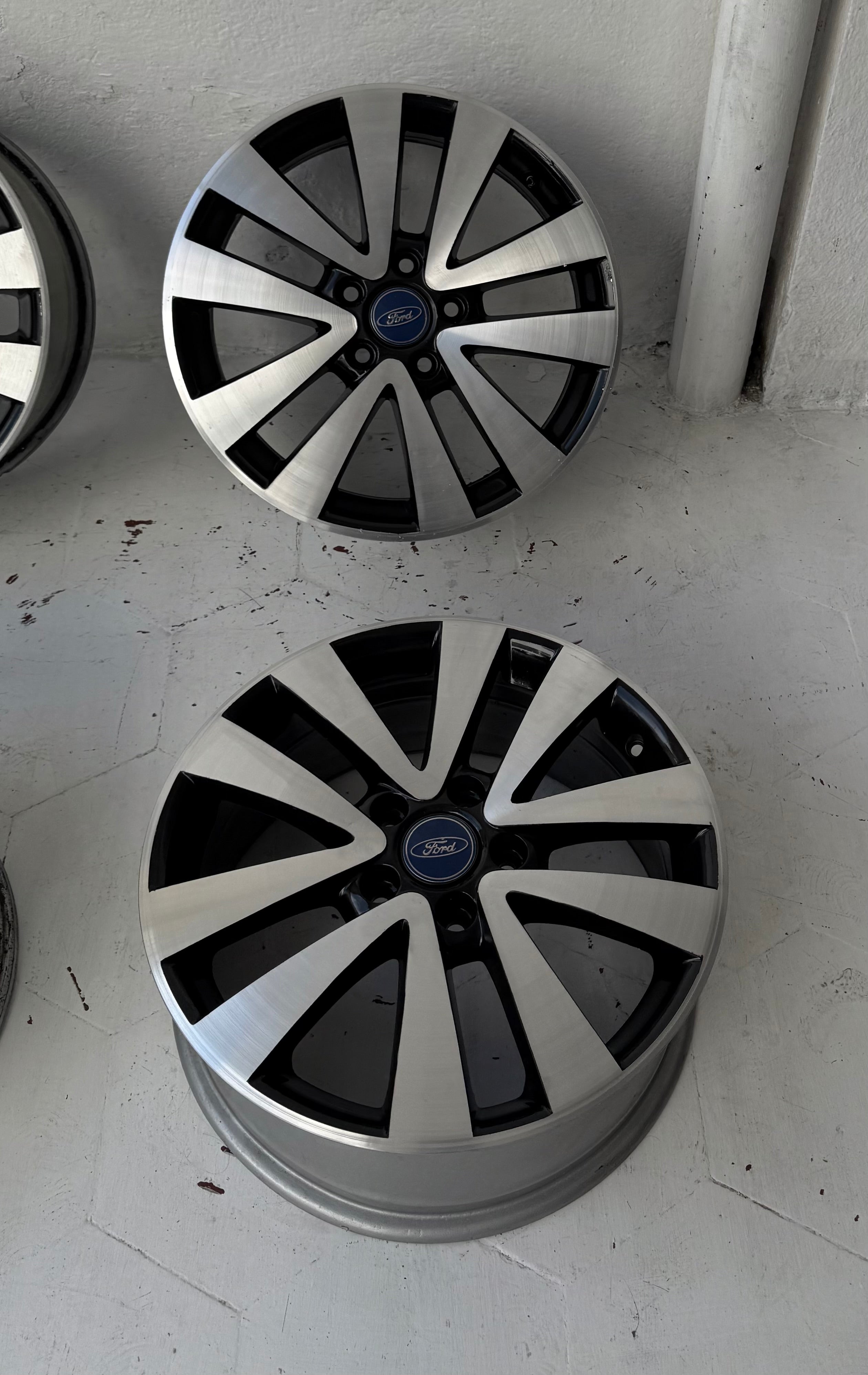 4 Rines 17” Ford Mustang / Ranger / Explorer – 5×114