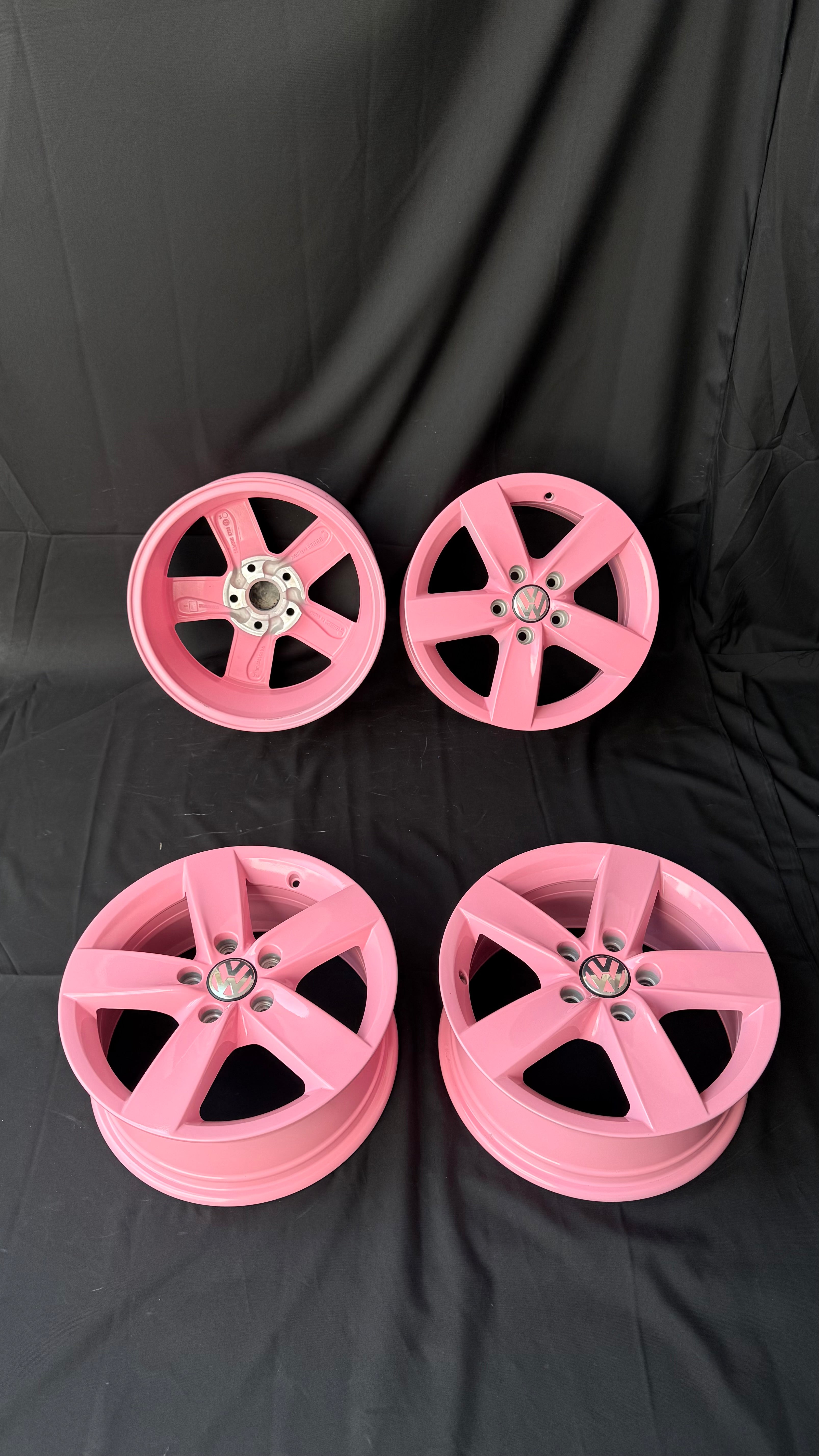 4 Rines 16” Edición Barbie Volkswagen New Beetle Nuevos y Originales