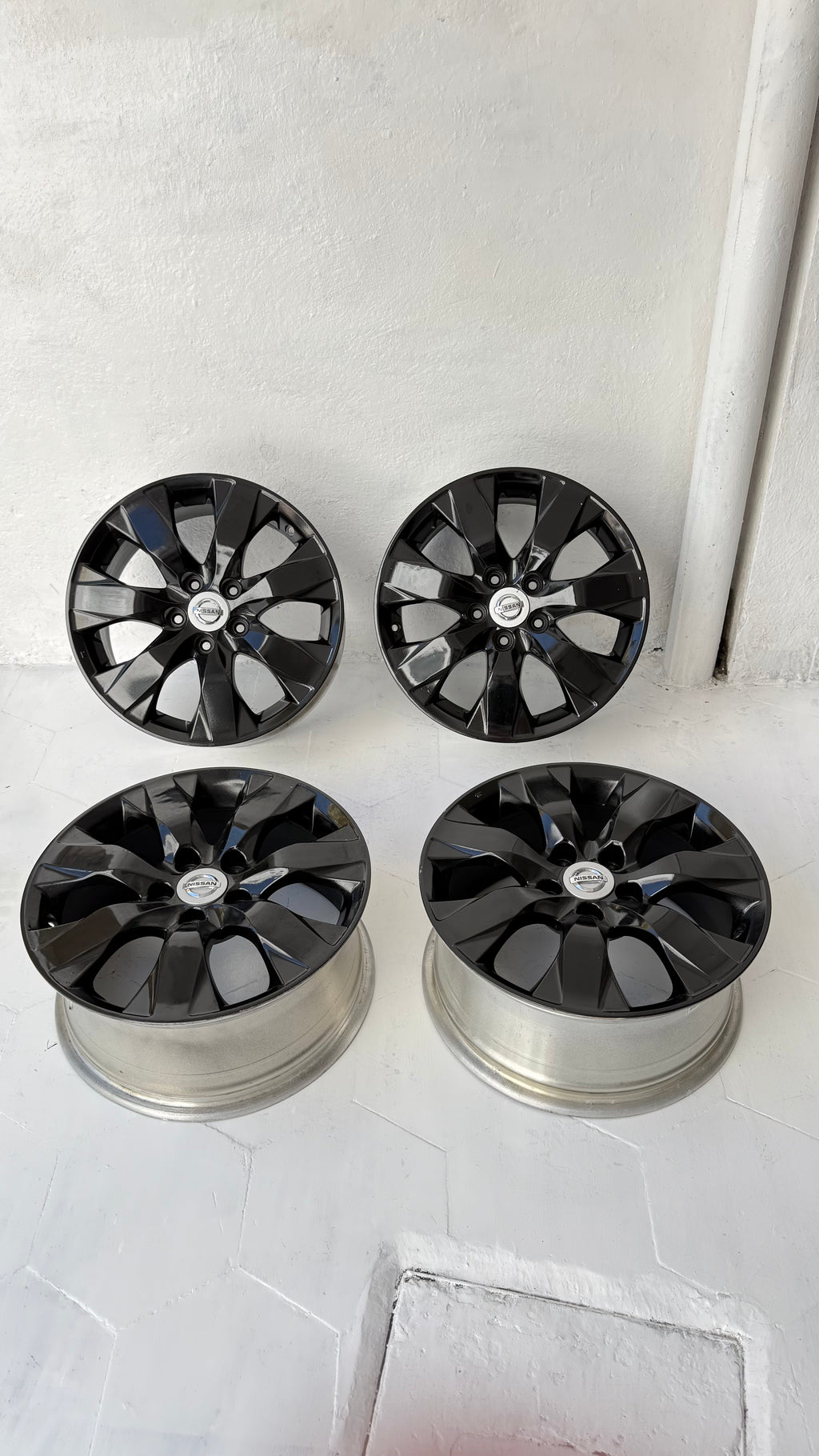 4 Rines 17” Nissan Sentra Altima X-Trail Originales Seminuevos 5x114