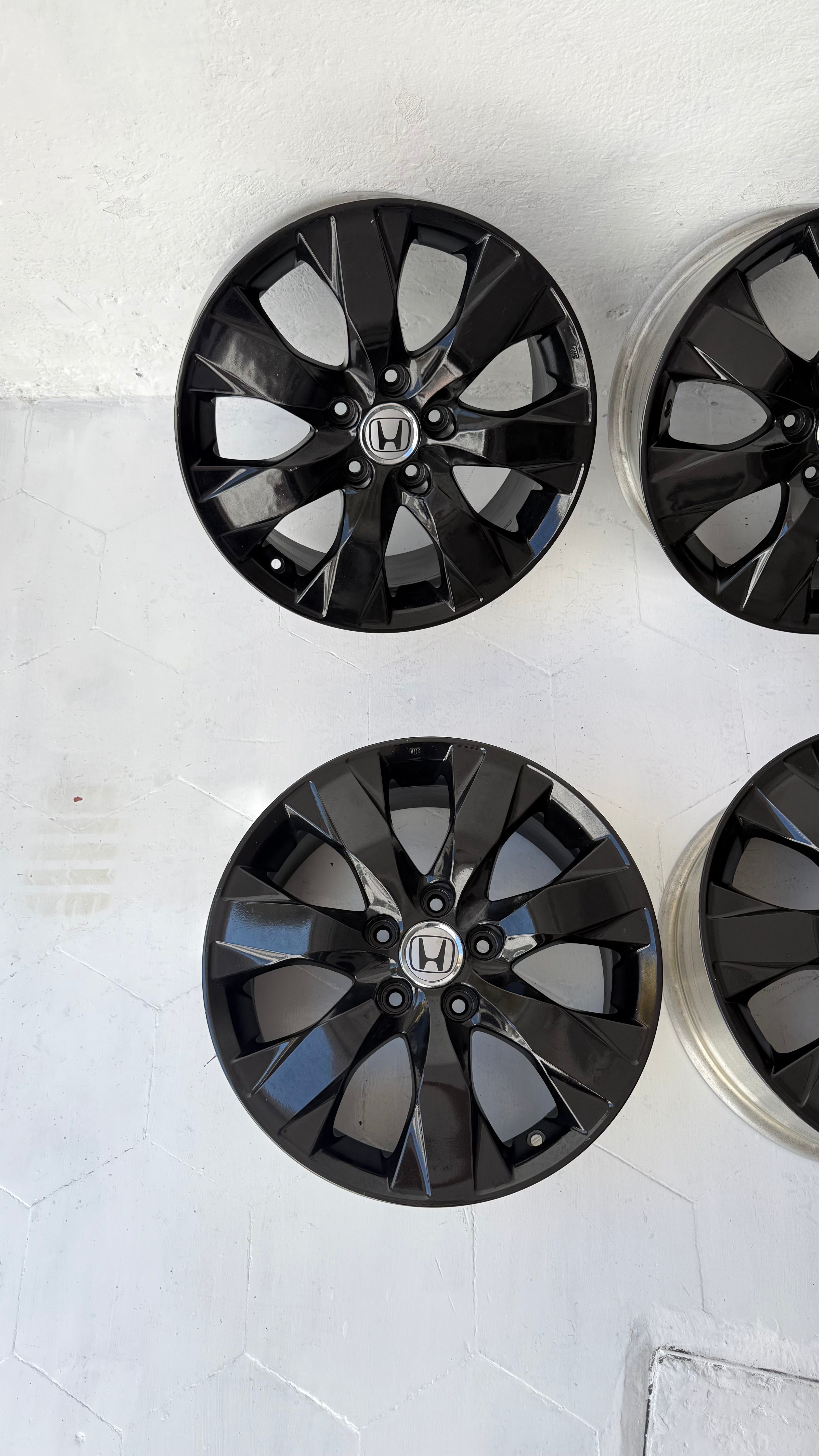 4 Rines 17” Honda CR-V, HR-V, Accord, Civic y Element Originales Seminuevos 5x114