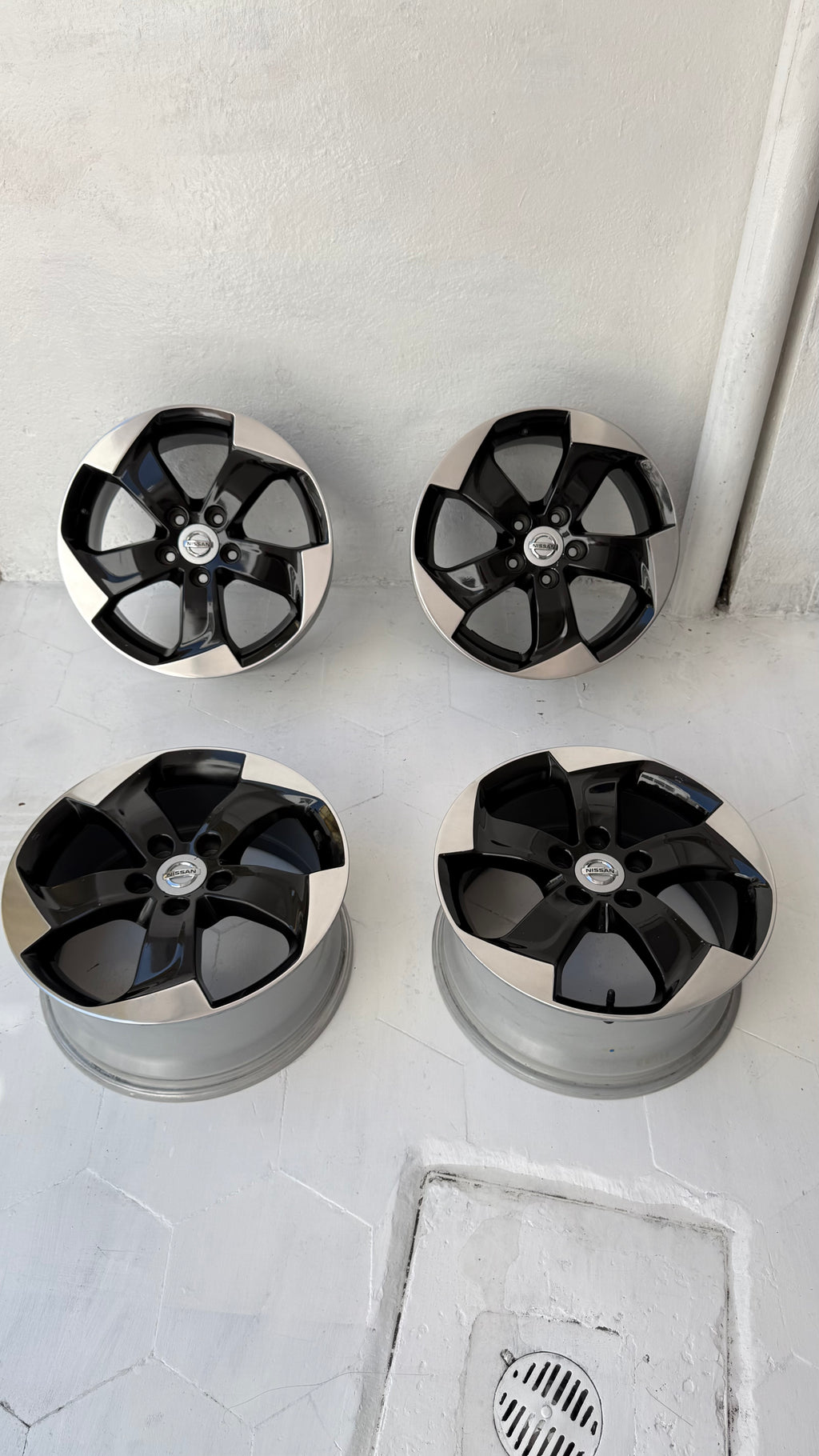 4 Rines 17” Nissan Sentra, Altima y X-Trail Originales Seminuevos 5x114