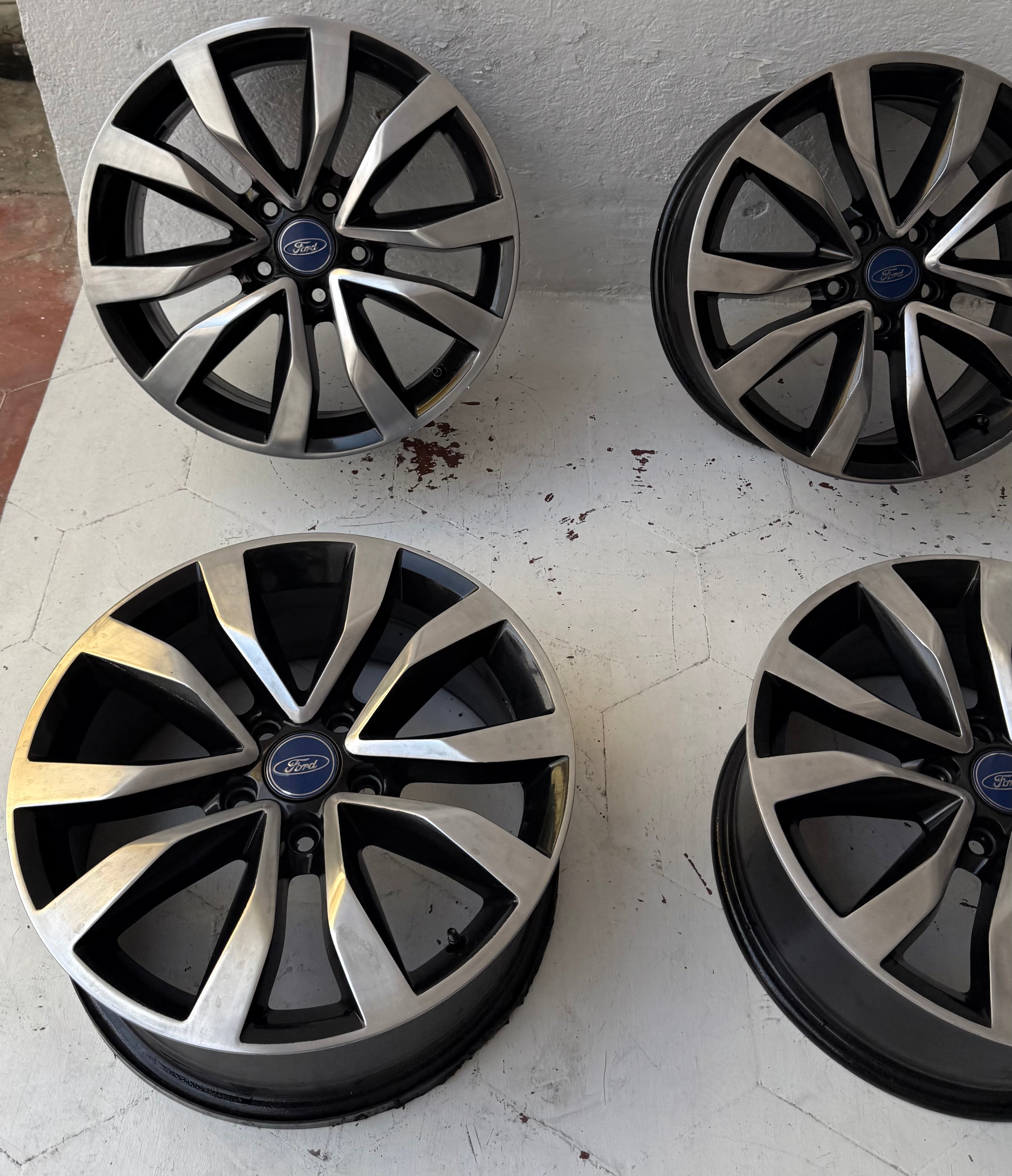 4 Rines 17” Ford Mustang / Ranger / Explorer – 5×114