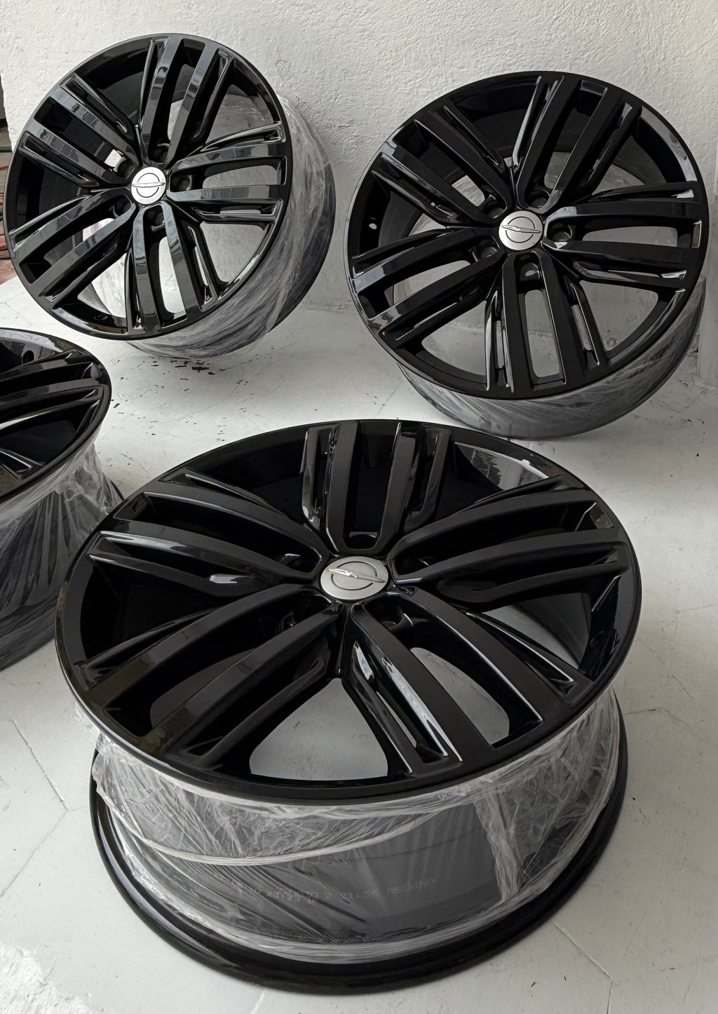 4 Rines Nuevos 19” Dodge Charger, Nitro, Liberty y Jeep Patriot, Compass – 5×114