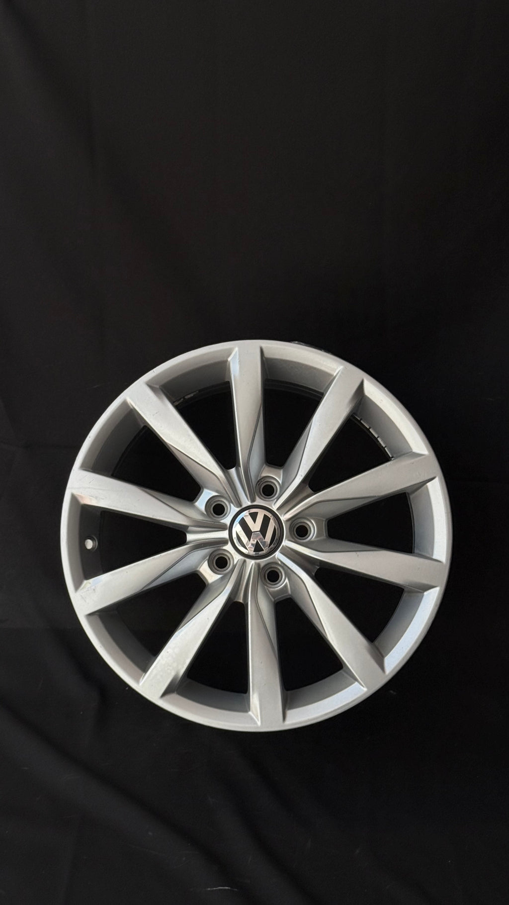 4 Rines 17” Volkswagen Golf TSI MK6 MK7 Originales Seminuevos 5x112