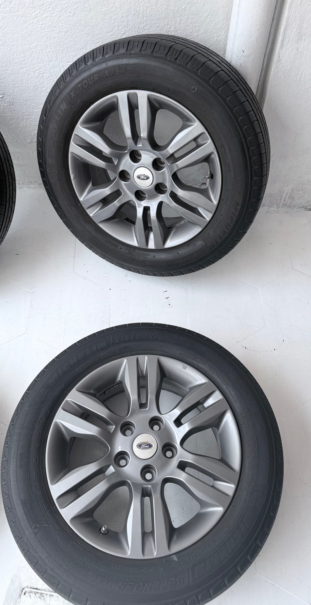 4 Rines con llantas 16” Ford Mustang, Ranger y Explorer – 5×114