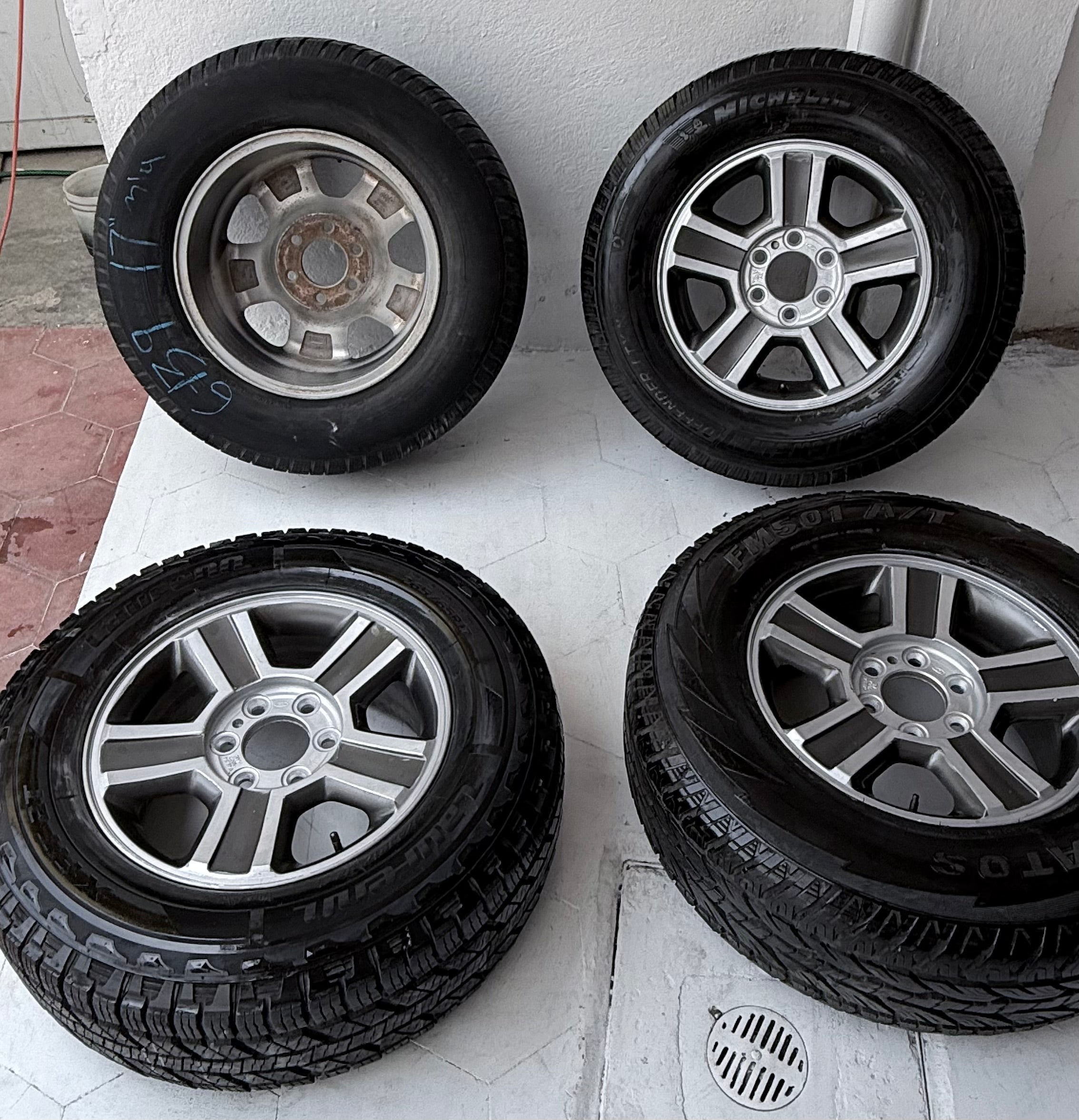 4 Rines con llantas 17” Ford F-150 – 6×135