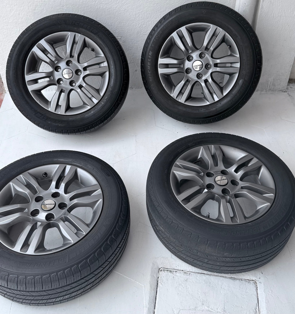 4 Rines con llantas 16” Dodge Voyager, Caravan, Avenger, Caliber y Jeep Liberty, Patriot, Compass y Wrangler – 5×114