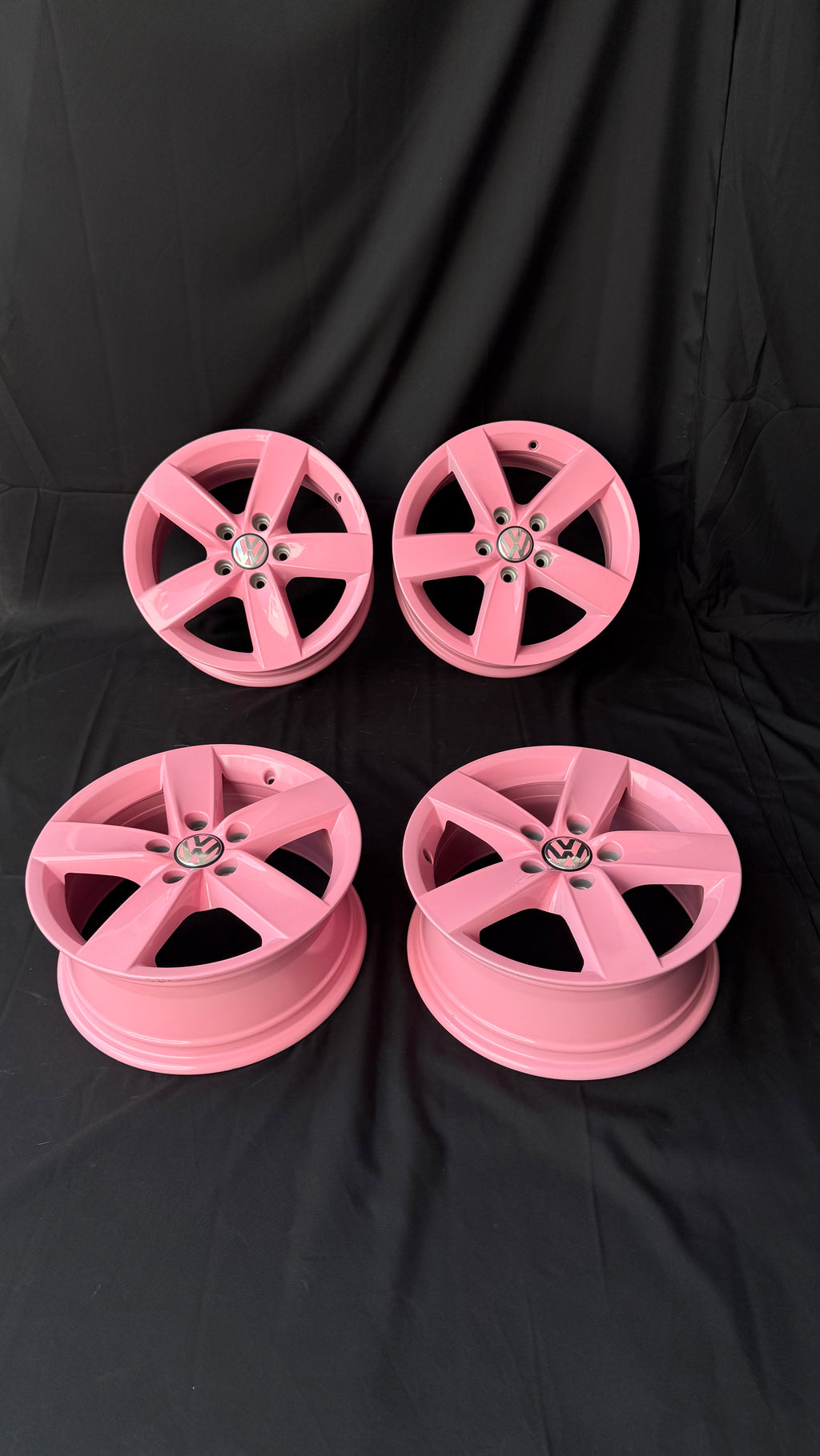 4 Rines 16” Edición Barbie Volkswagen New Beetle Nuevos y Originales