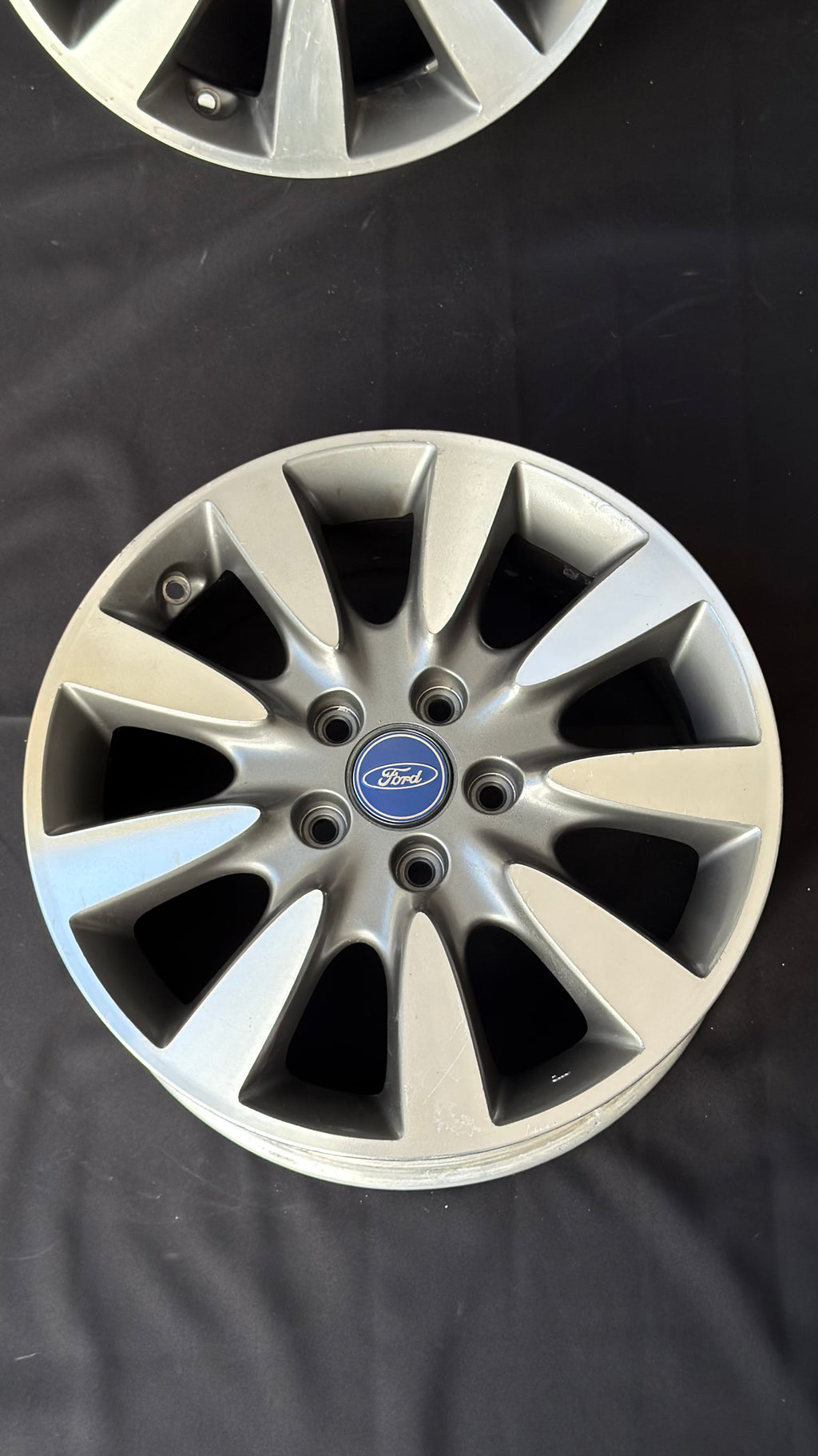 4 Rines 17” Ford Mustang, Explorer y Ranger – 5×114