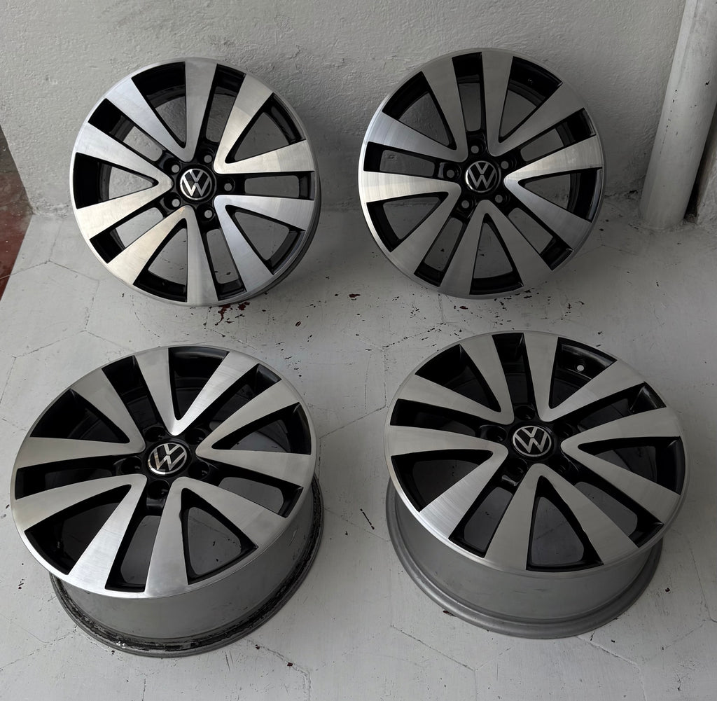 4 Rines 17” Volkswagen Golf / Jetta – 5×112