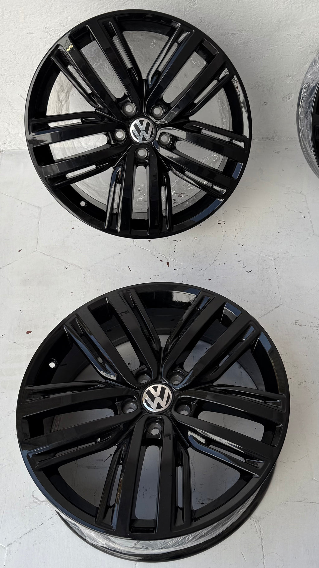 4 Rines Nuevos 19” Volkswagen Tiguan, Taos, Jetta MK7 y Jetta MK6 5X114