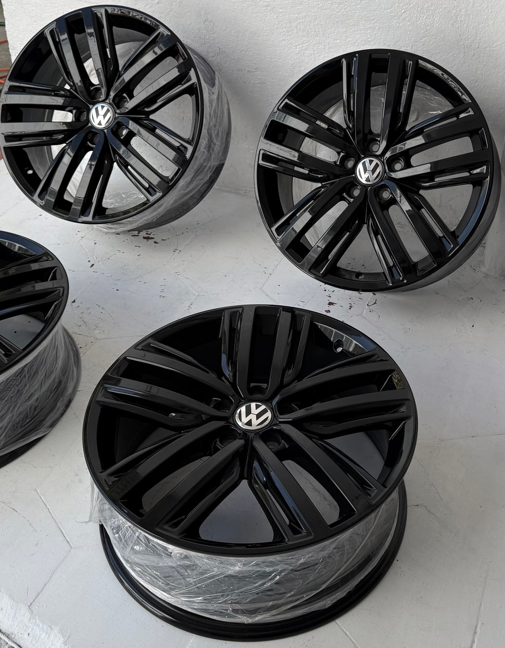 4 Rines Nuevos 19” Volkswagen Tiguan, Taos, Jetta MK7 y Jetta MK6 5X114