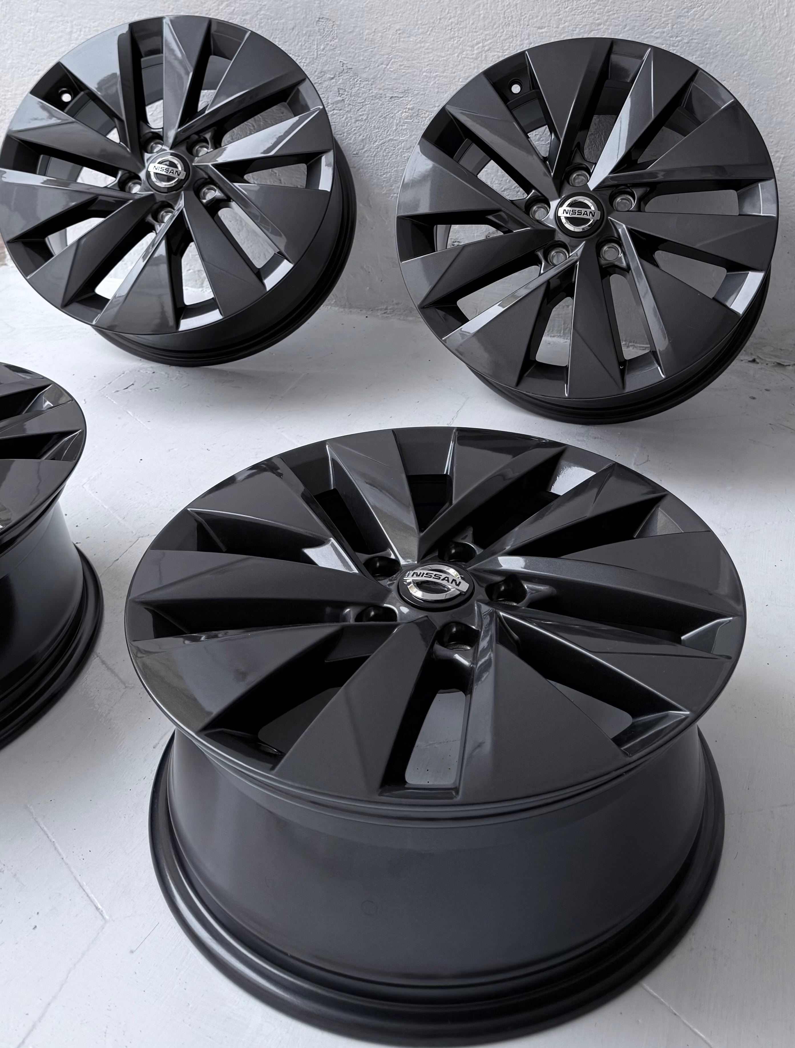 4 Rines 17” Nissan Rogue, X-Trail, Altima, Sentra y Juke – 5×114