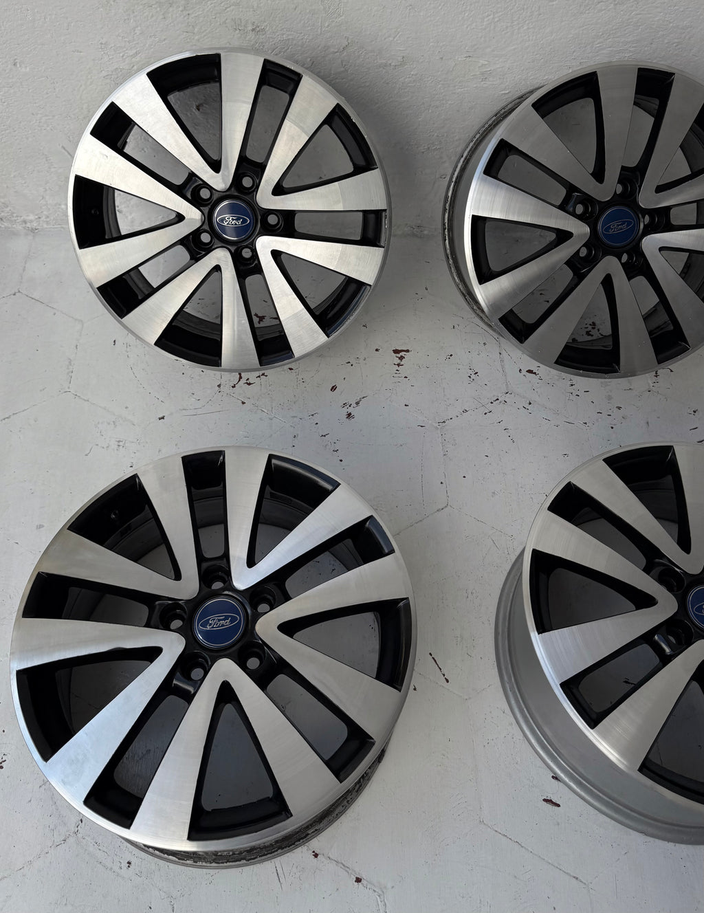 4 Rines 17” Ford Mustang / Ranger / Explorer – 5×114