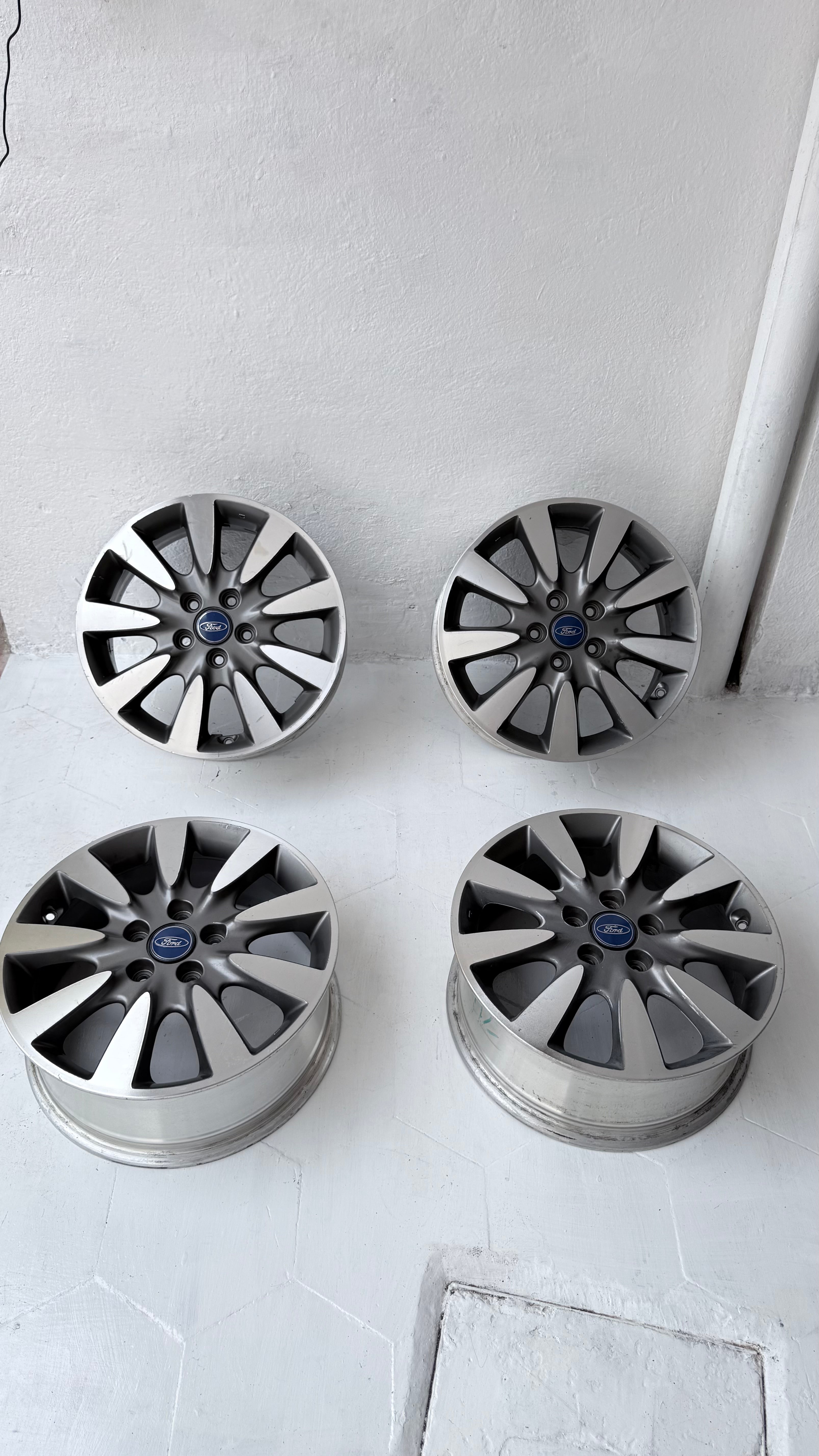 4 Rines 17” Ford Mustang, Explorer y Edge – 5×114