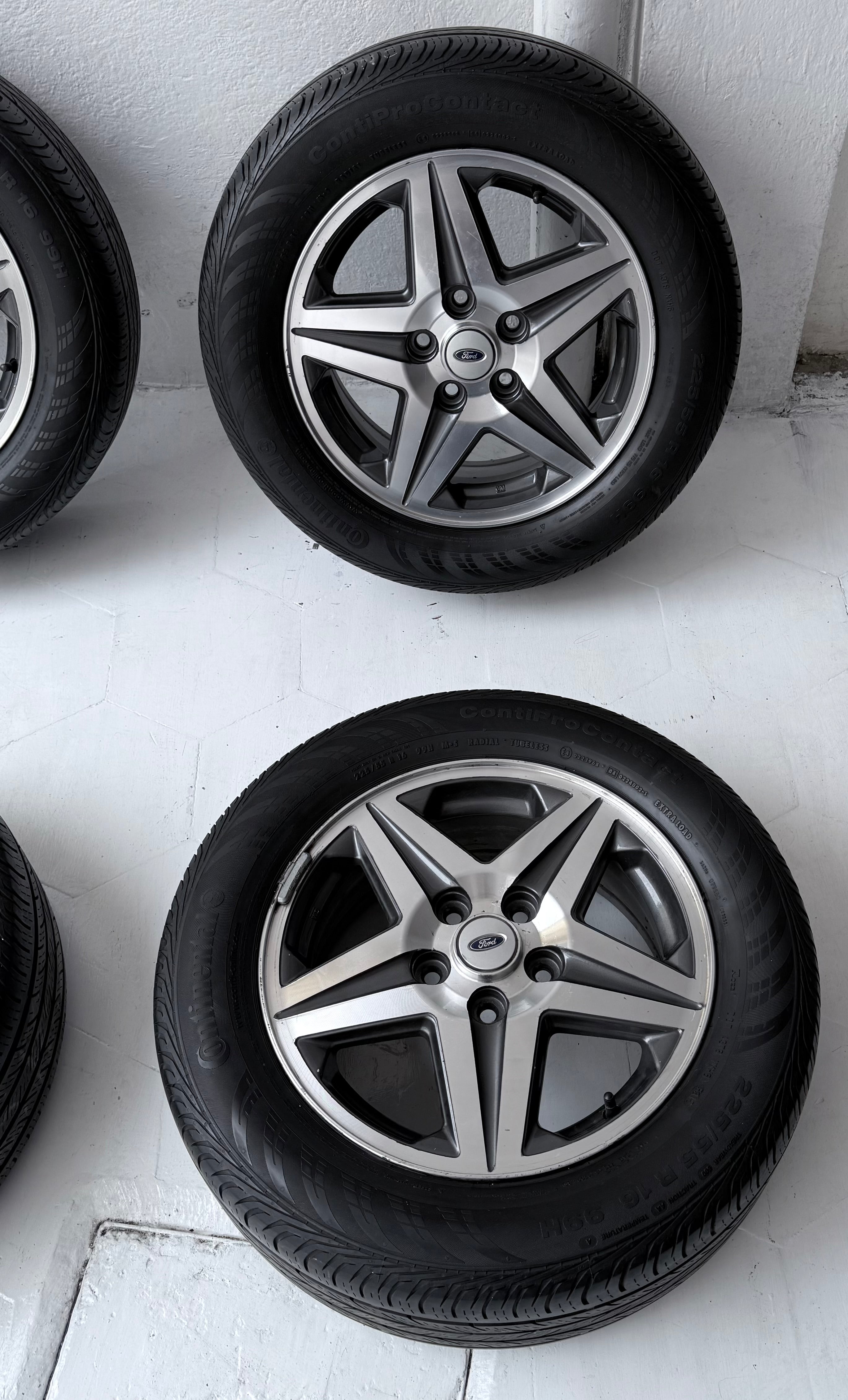 4 Rines con llantas 16” Ford Mustang, Ranger y Explorer – 5×114