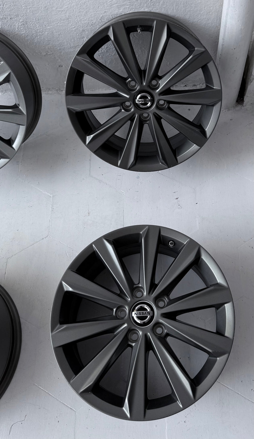 Nissan rines 17 originales nuevos 5-114
Rouge xtrel altima centra junke 12900