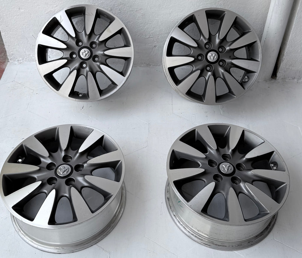 4 Rines 17” Jeep Liberty, Compass y Patriot – 5×114