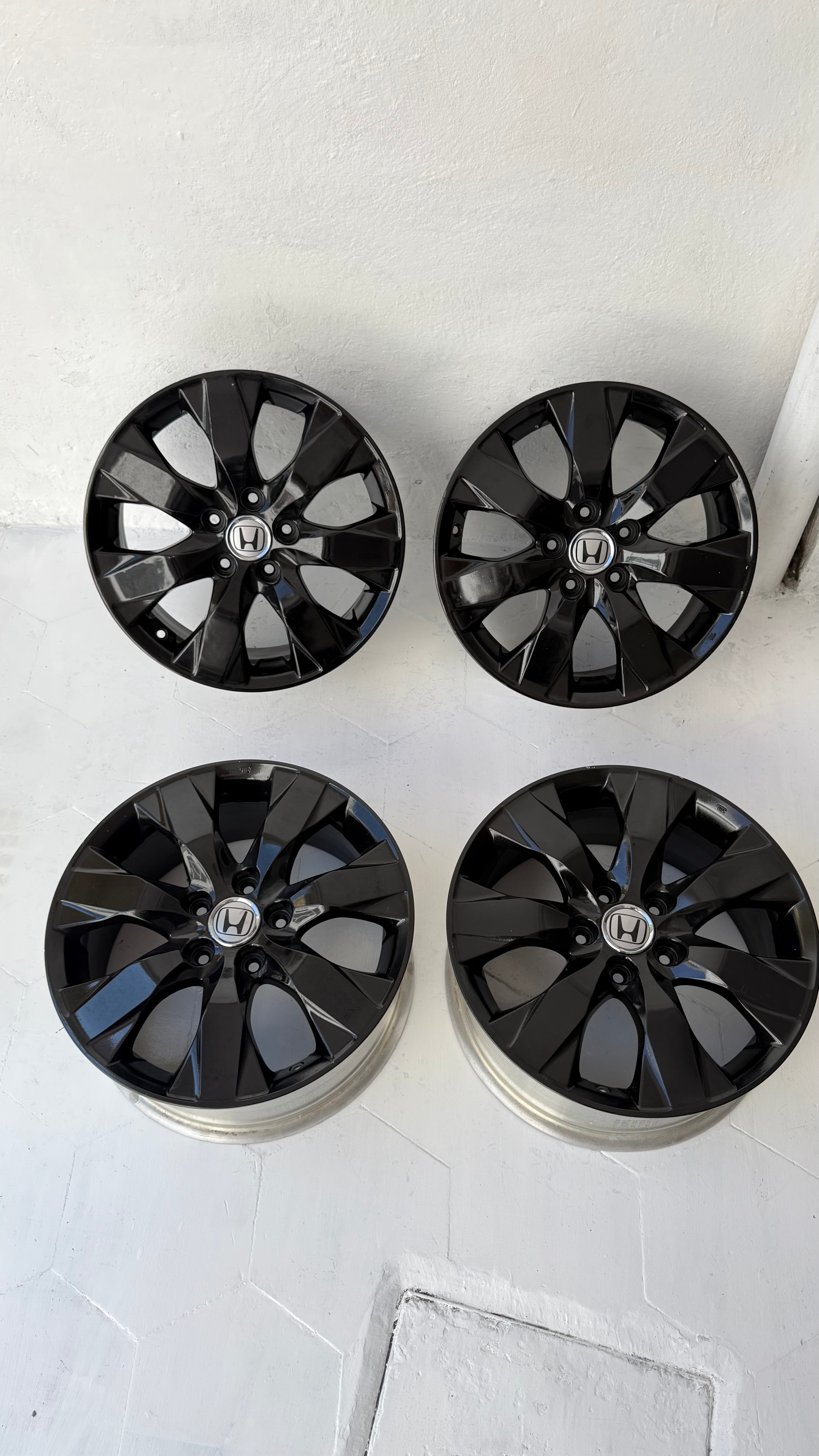 4 Rines 17” Honda CR-V, HR-V, Accord, Civic y Element Originales Seminuevos 5x114
