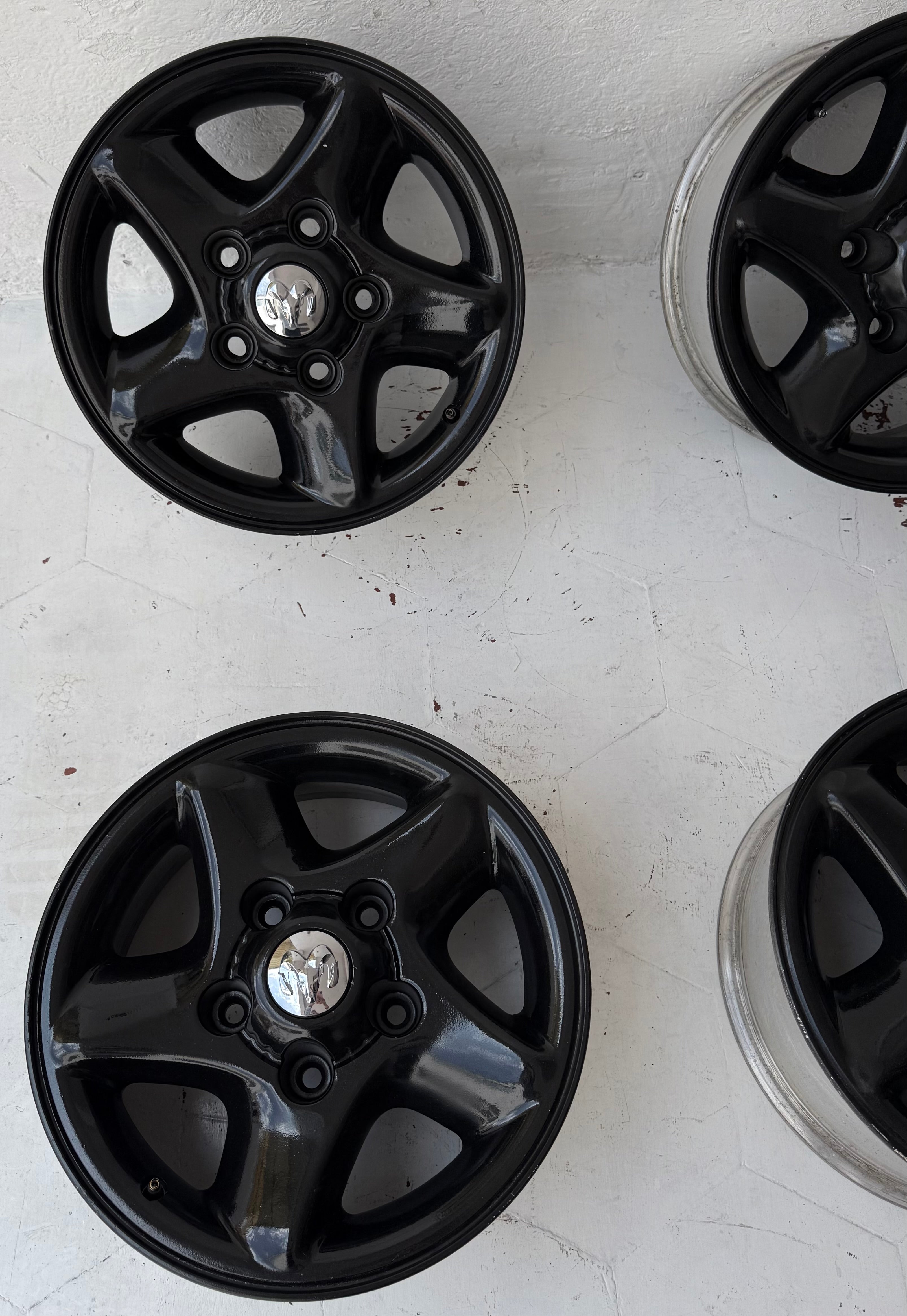 4 Rines 16” Dodge Ram – 5×139