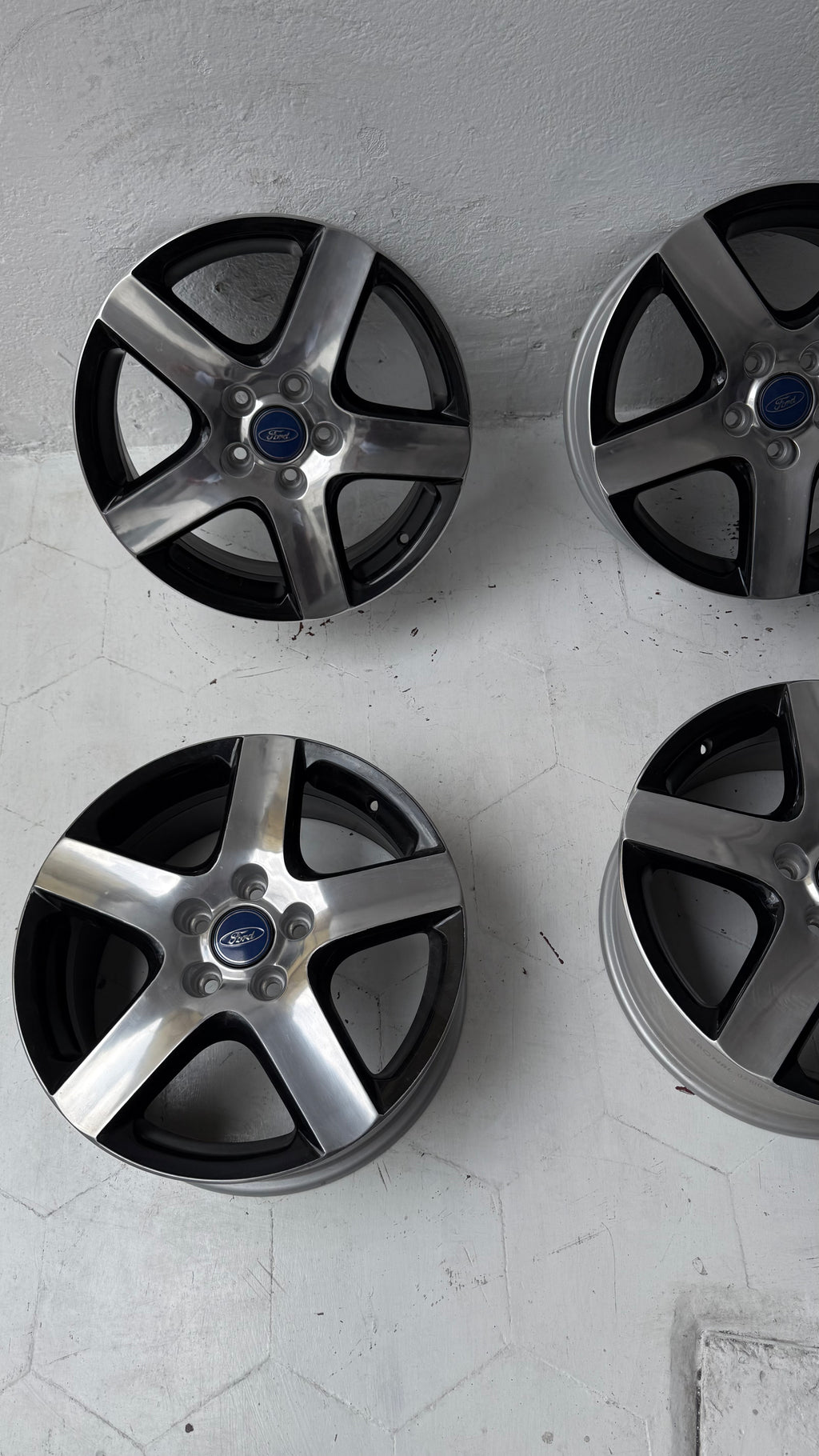 4 Rines 17” Ronal para Ford Mustang, Ranger y Explorer – 5×114