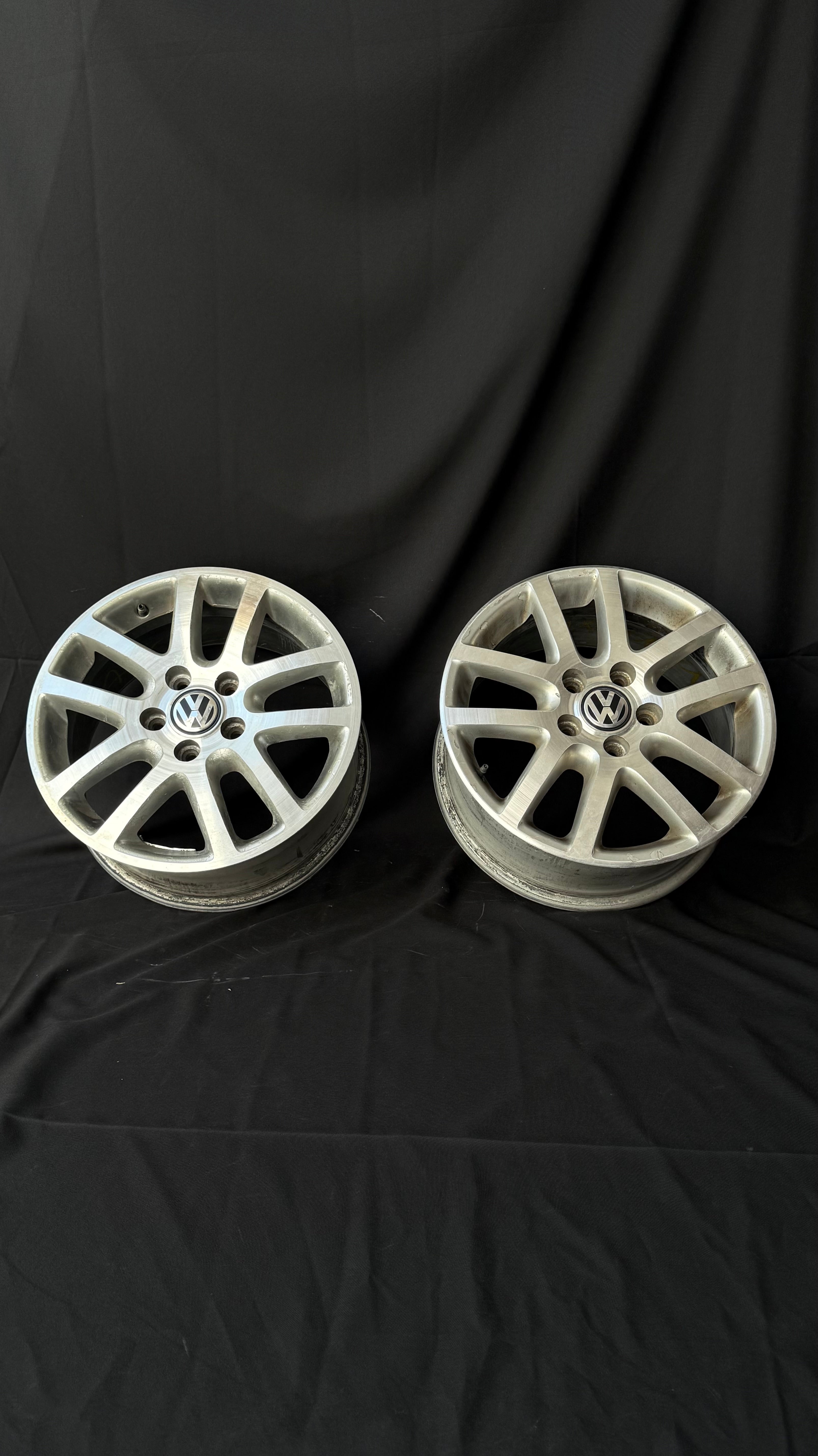 4 Rines 16” Volkswagen Jetta MK6 / Bora Seminuevos
