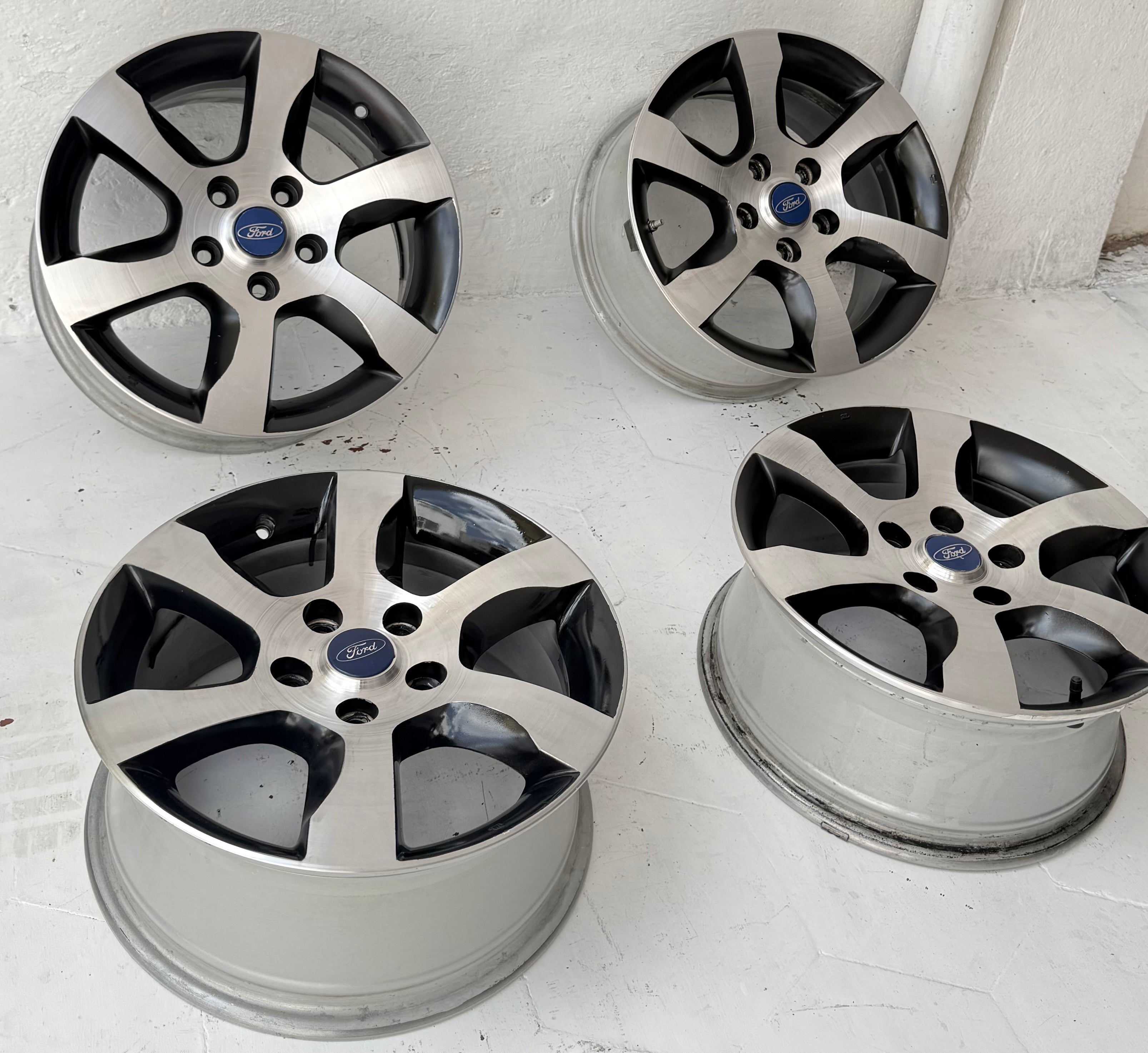 4 Rines 16” Ford Mustang, Ranger y Explorer – 5×114