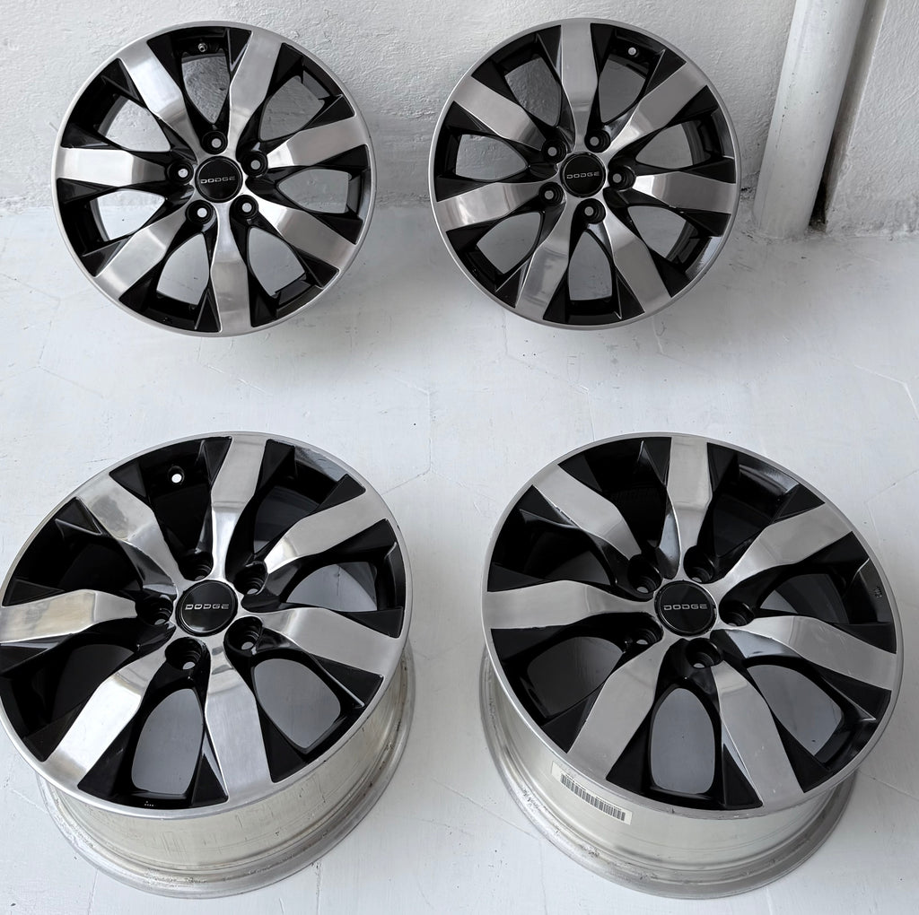 4 Rines 17” Dodge Voyager, Caravan, Nitro, Avenger y 300C – 5×114
