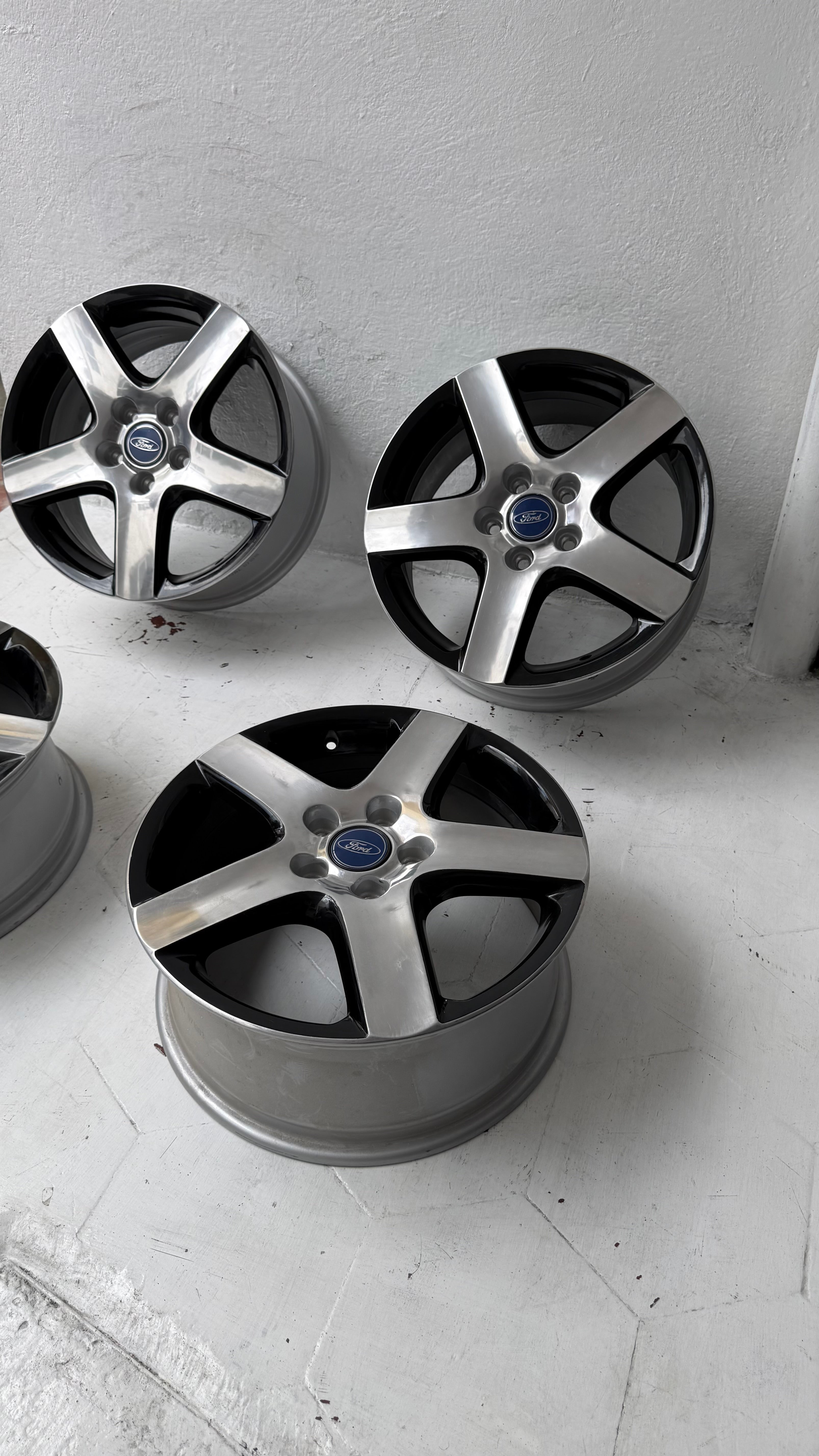 4 Rines 17” Ronal para Ford Mustang, Ranger y Explorer – 5×114