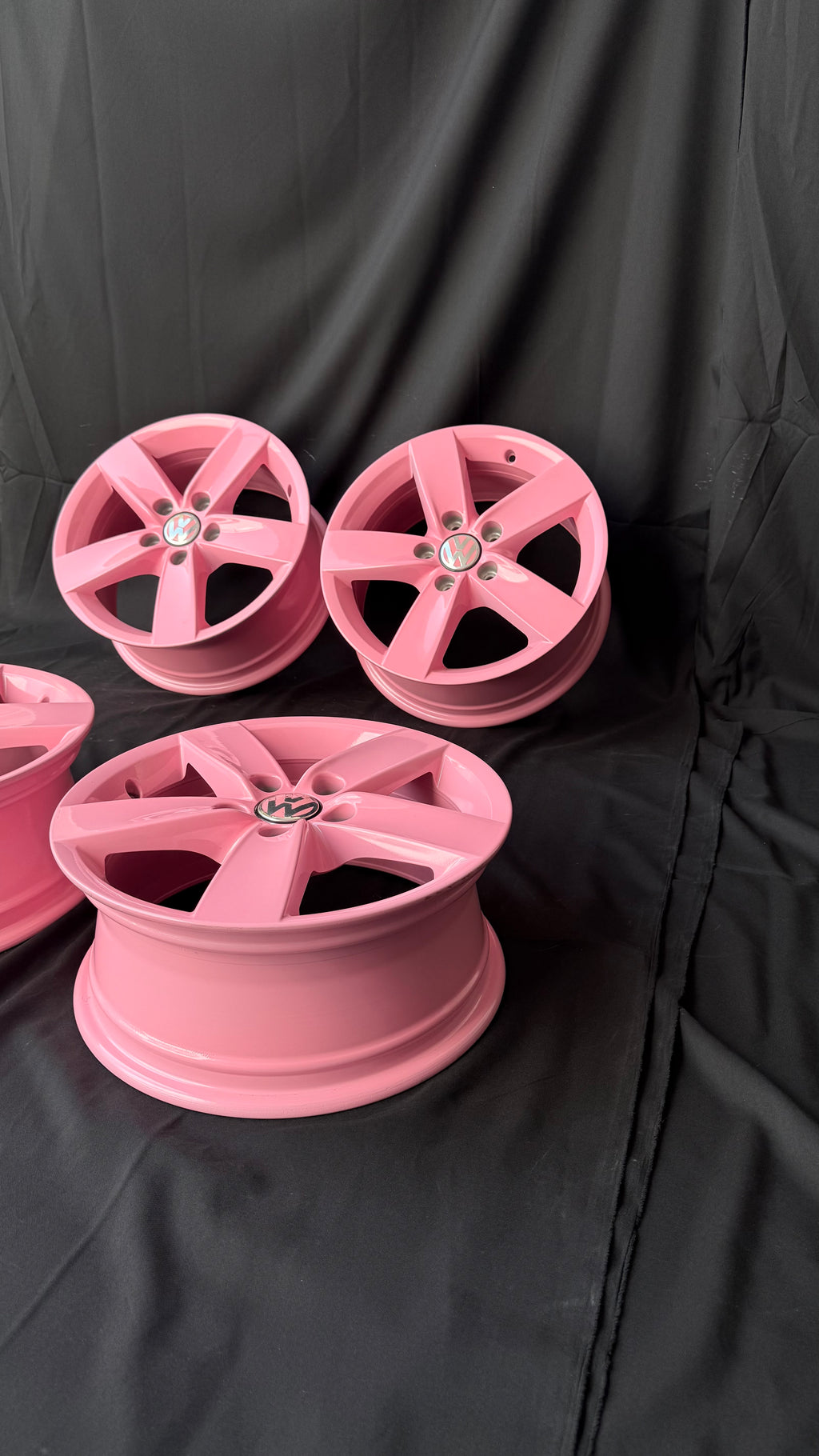 4 Rines 16” Edición Barbie Volkswagen New Beetle Nuevos y Originales