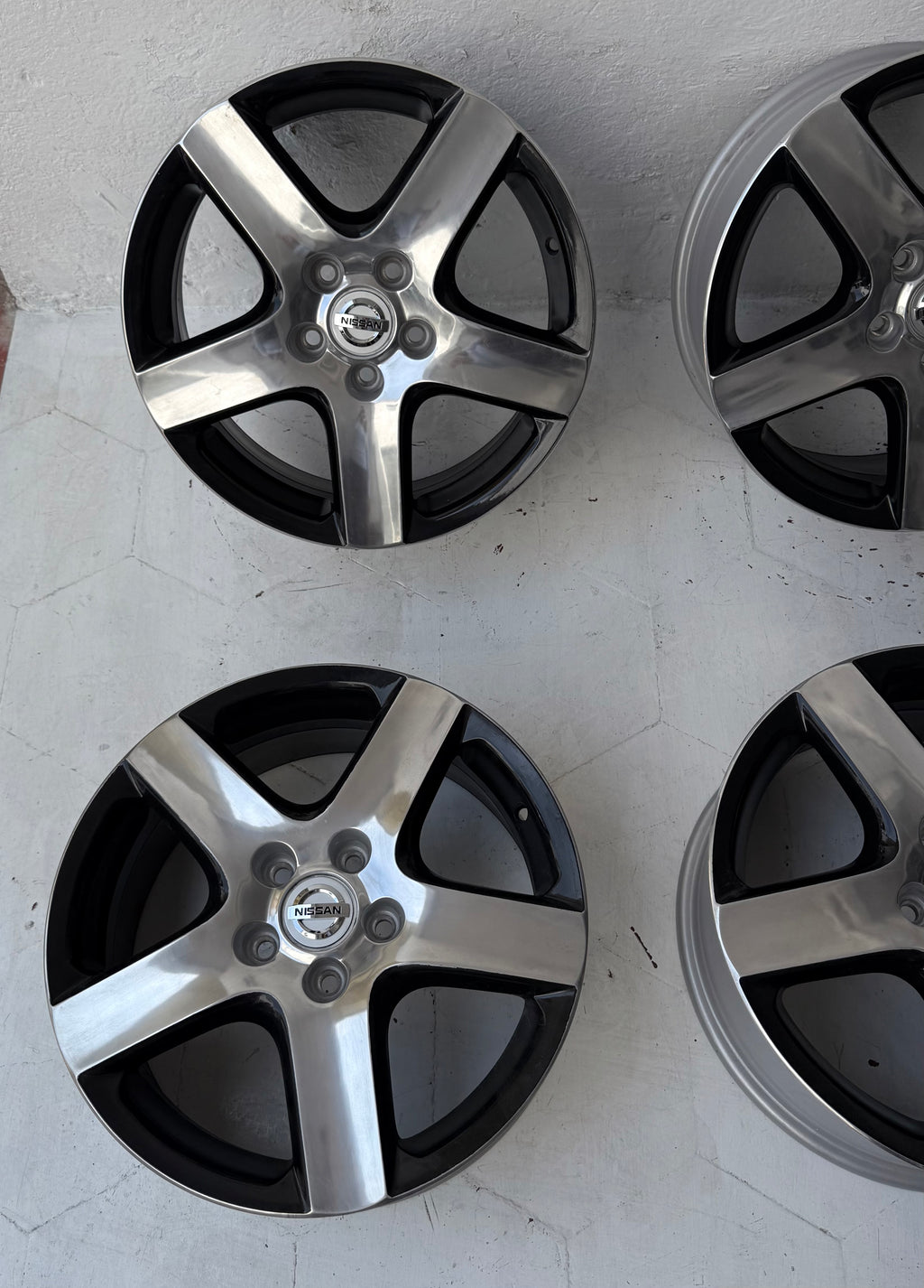 4 Rines 17” Ronal para Nissan Sentra, Altima, X-Trail y Rogue – 5×114