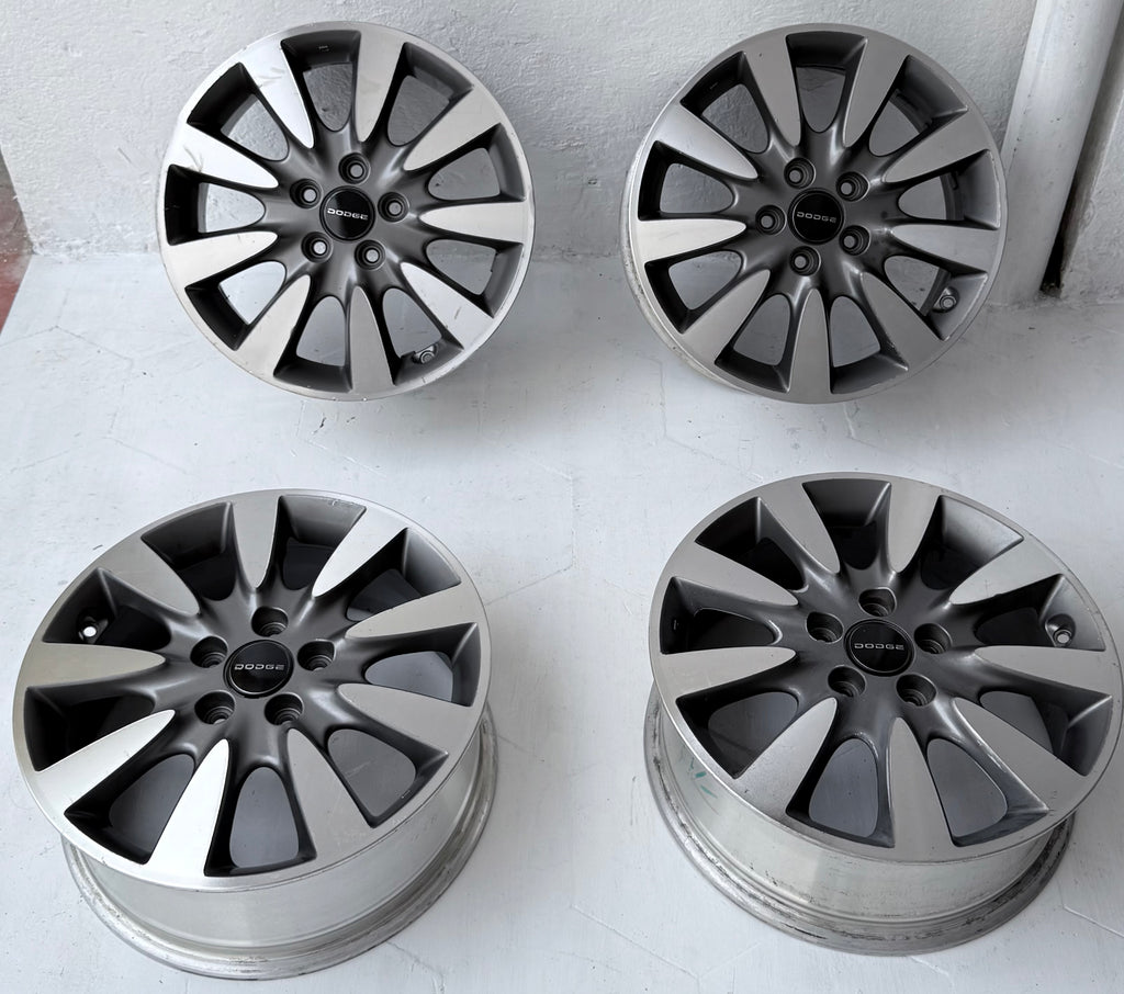 4 Rines 17” Dodge Voyager, Caravan, Nitro, Avenger y 300C – 5×114