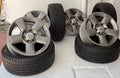 4 Rines y 4 Llantas 18” Nissan D21 Estacas 6x139