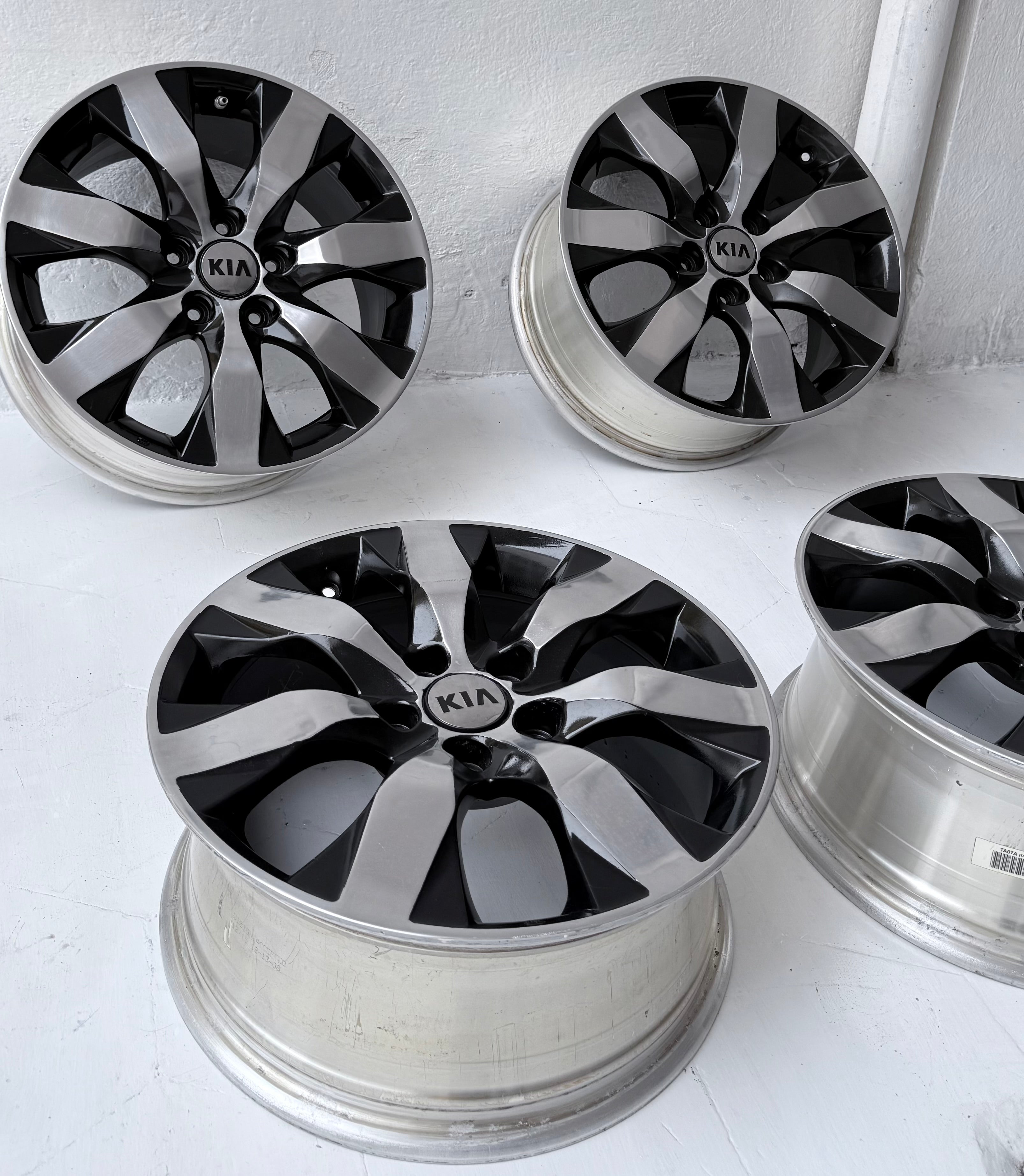 4 Rines 17” Kia Forte, Optima, Sportage y Hyundai Tucson, Creta, Elantra, Solesta – 5×114