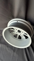 1 Rin 16” Volkswagen Golf Jetta MK6 MK7 Seminuevo 5x112