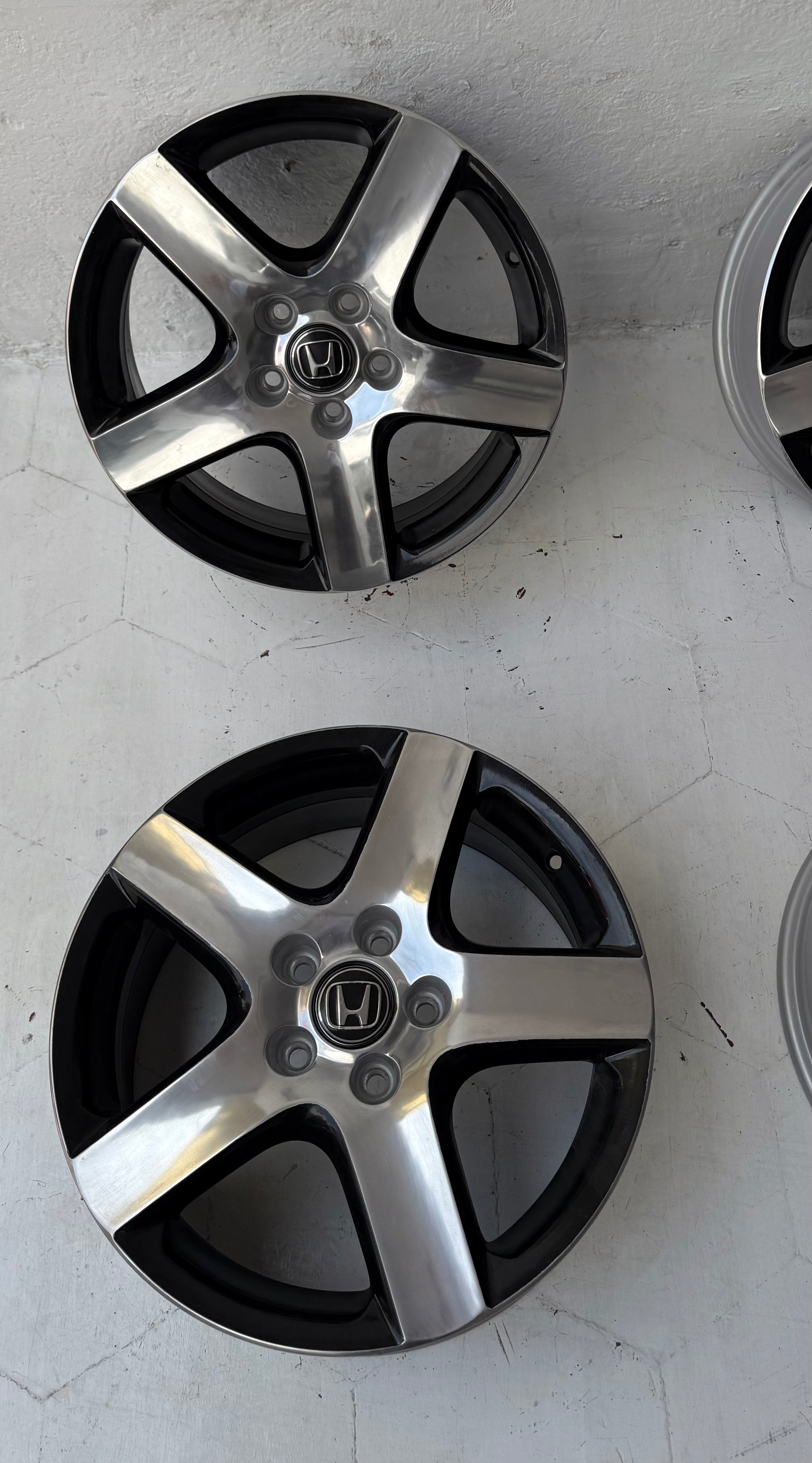 4 Rines 17” Ronal para Honda Civic, Accord, CR-V y HR-V – 5×114