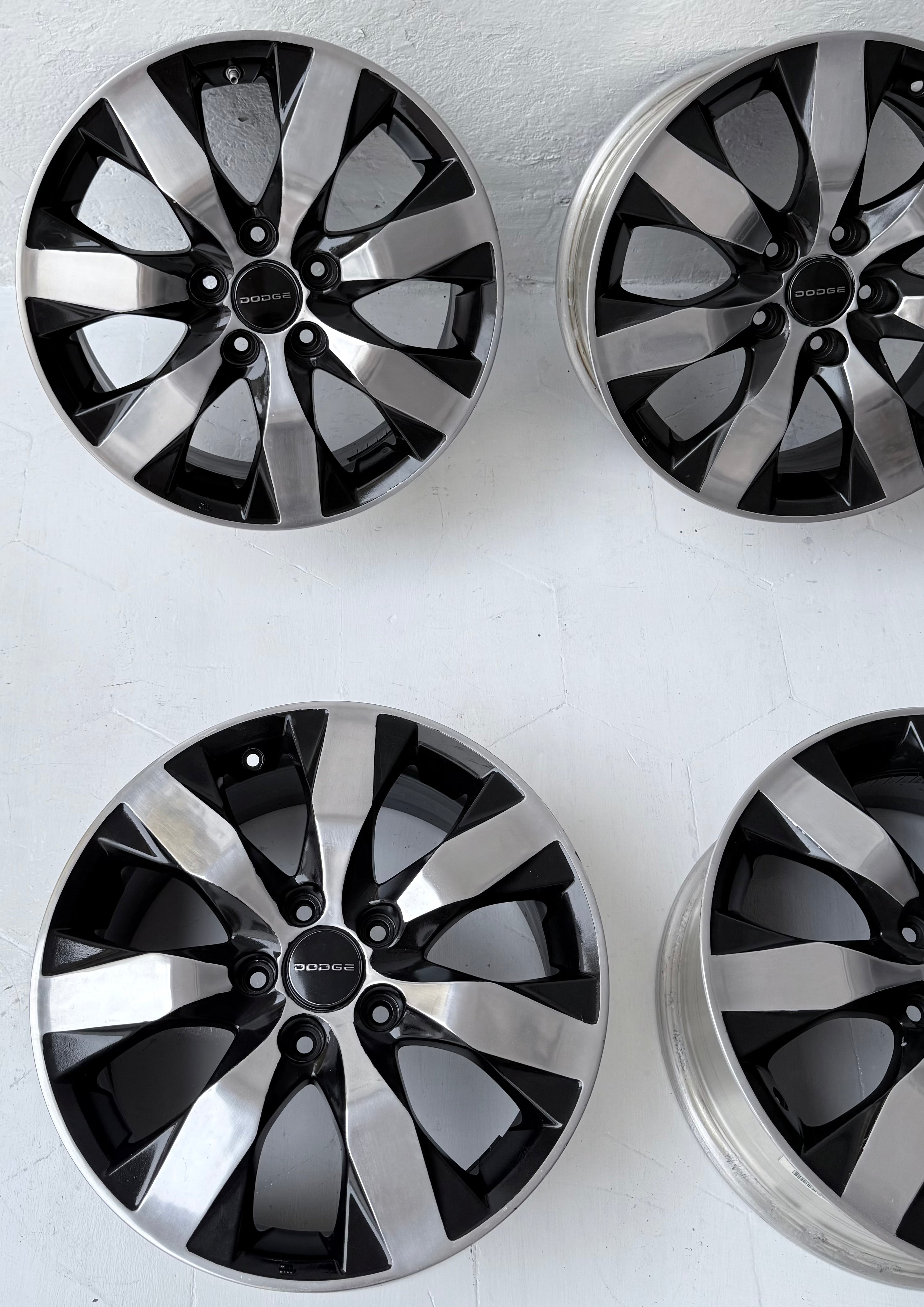 4 Rines 17” Dodge Voyager, Caravan, Nitro, Avenger y 300C – 5×114