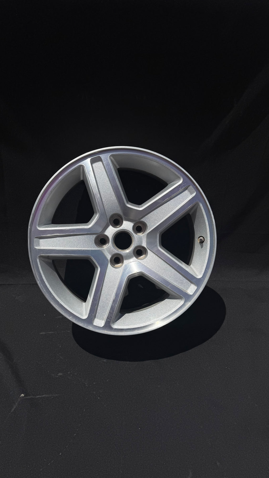1 Rin 18” Dodge Charger Original 5-115