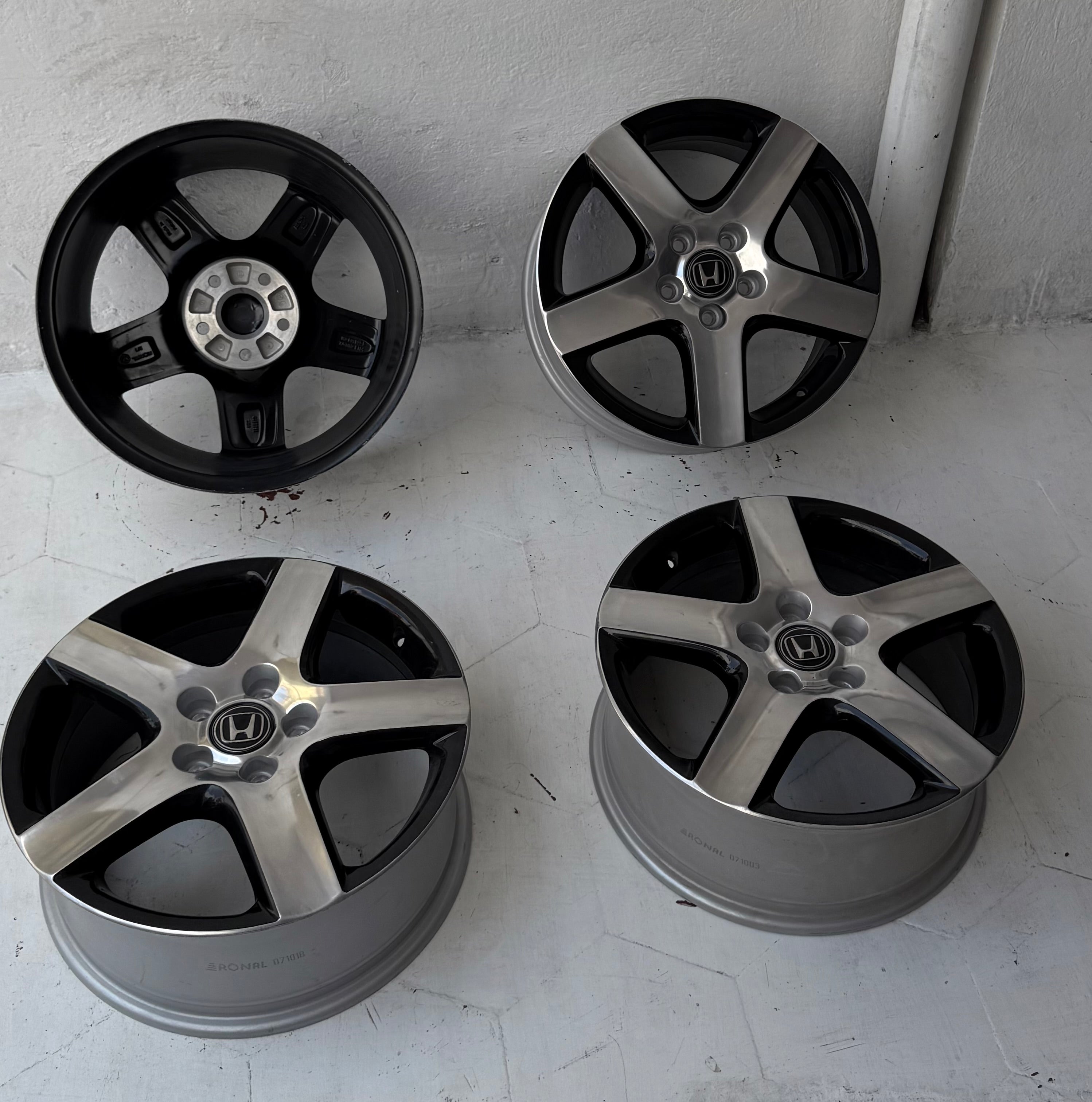 4 Rines 17” Ronal para Honda Civic, Accord, CR-V y HR-V – 5×114